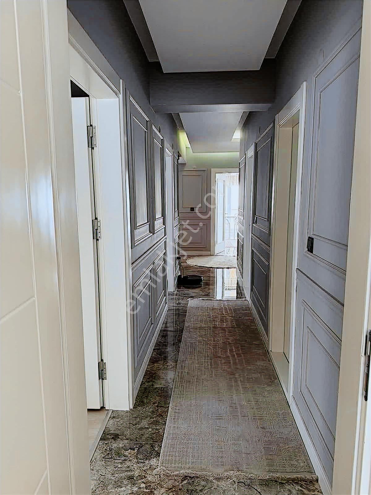 Acil Satılık Hasköyde Deniz Manzaralı Fırsat 3+1 Daire - Görsel 13