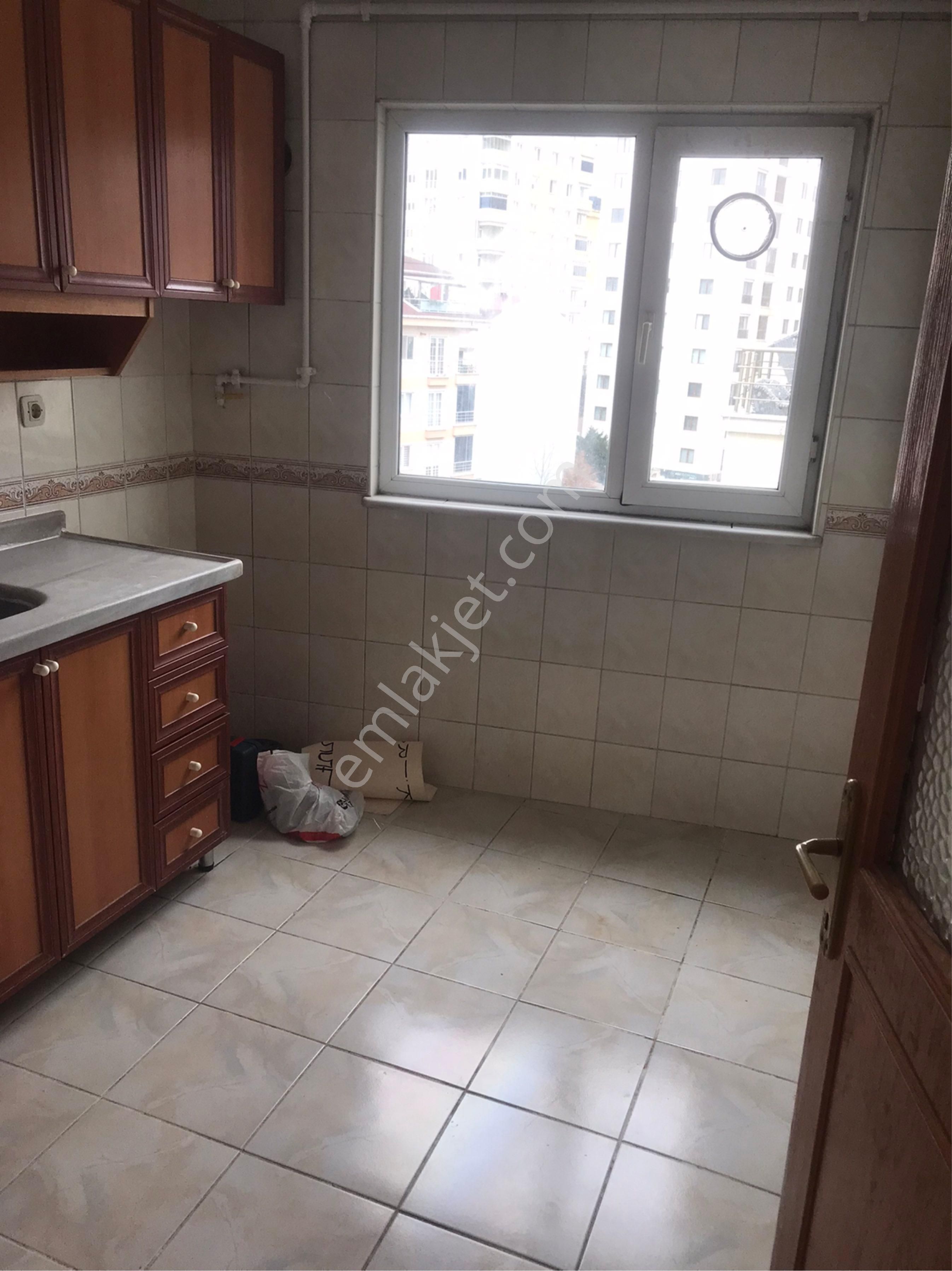 Çakmak-çamlıkta Kiralık 3+1 Kralık Daire - Görsel 13