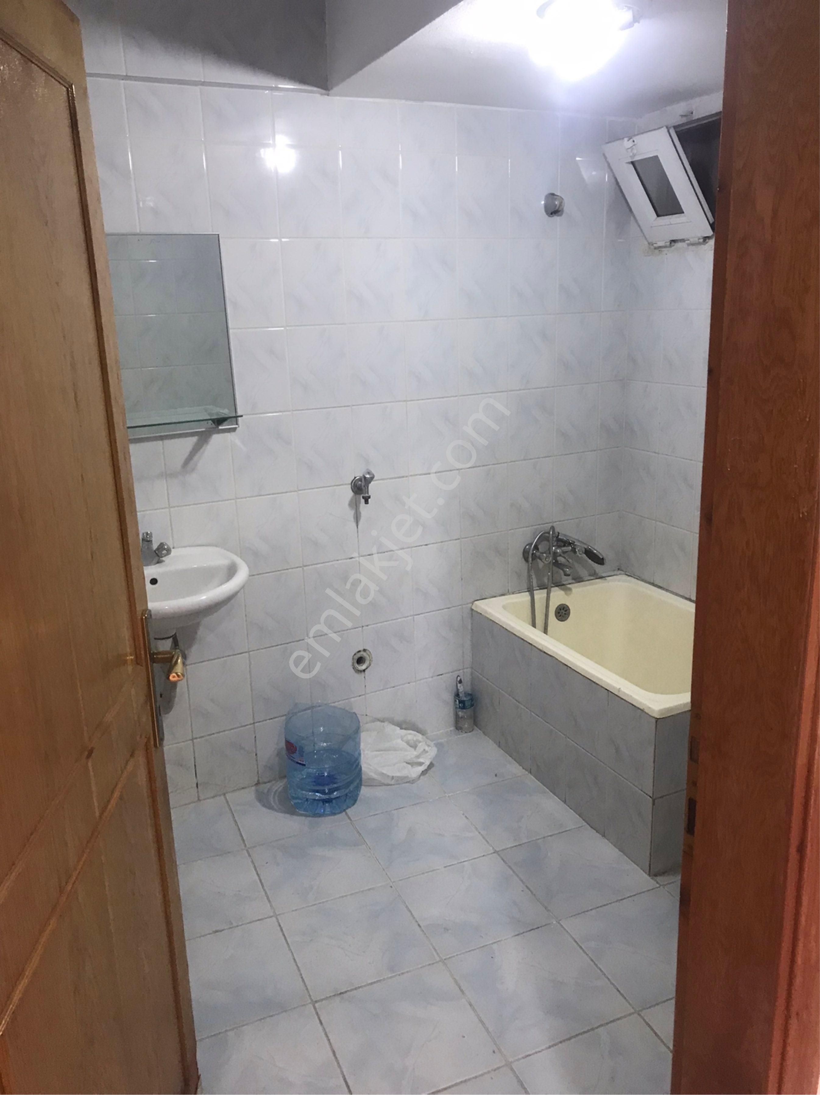 Çakmak-çamlıkta Kiralık 3+1 Kralık Daire