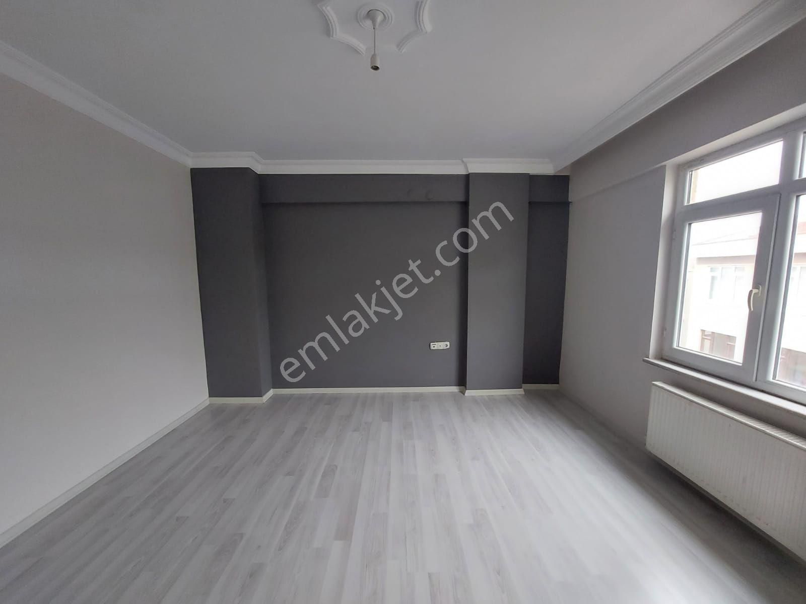 Ekşioğlu' Ndan Tekirdağ Süleymanpaşa Yavuz Mahallesi 3+1 Satılık Daire