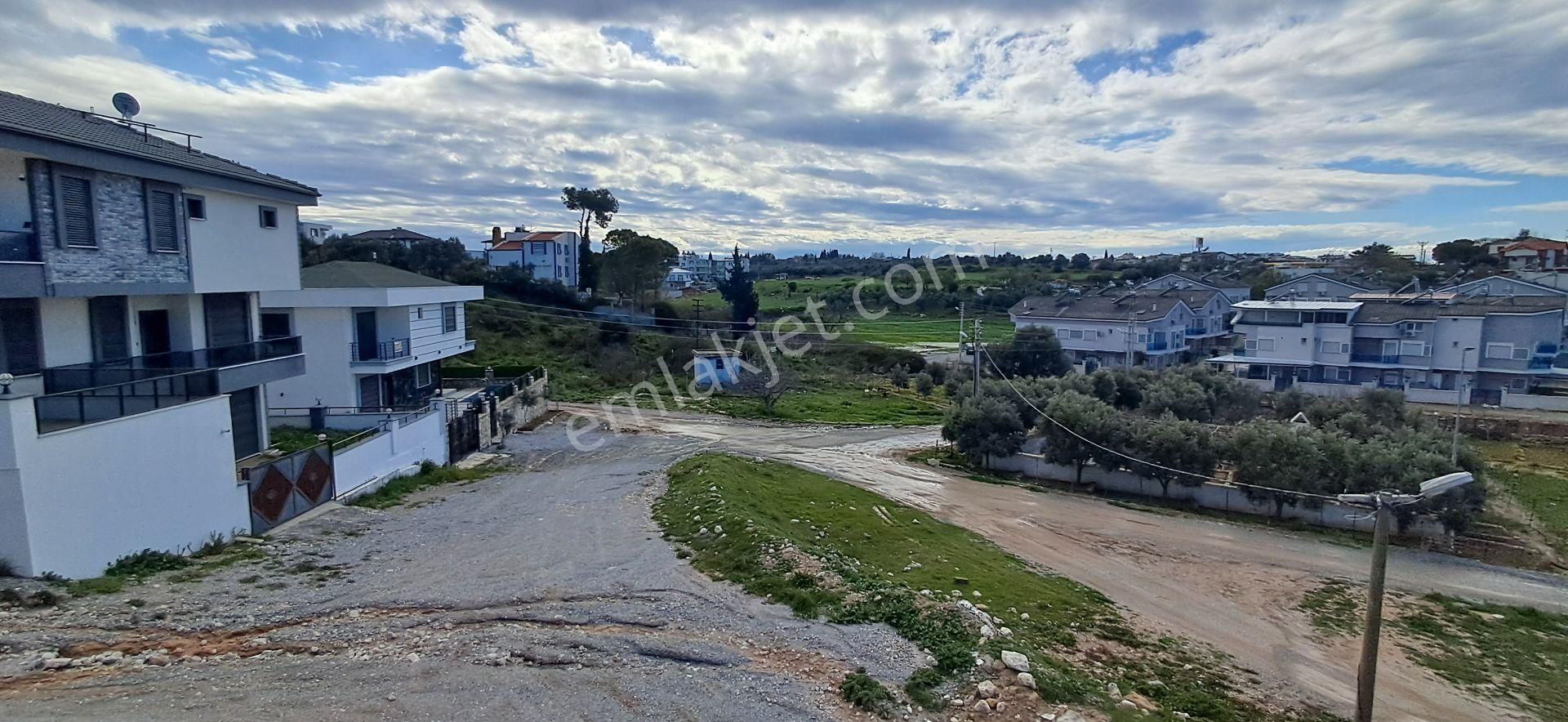 Didim Merkezde 4+1 Üç Katlı Sıfır Satılık Villa - Görsel 4