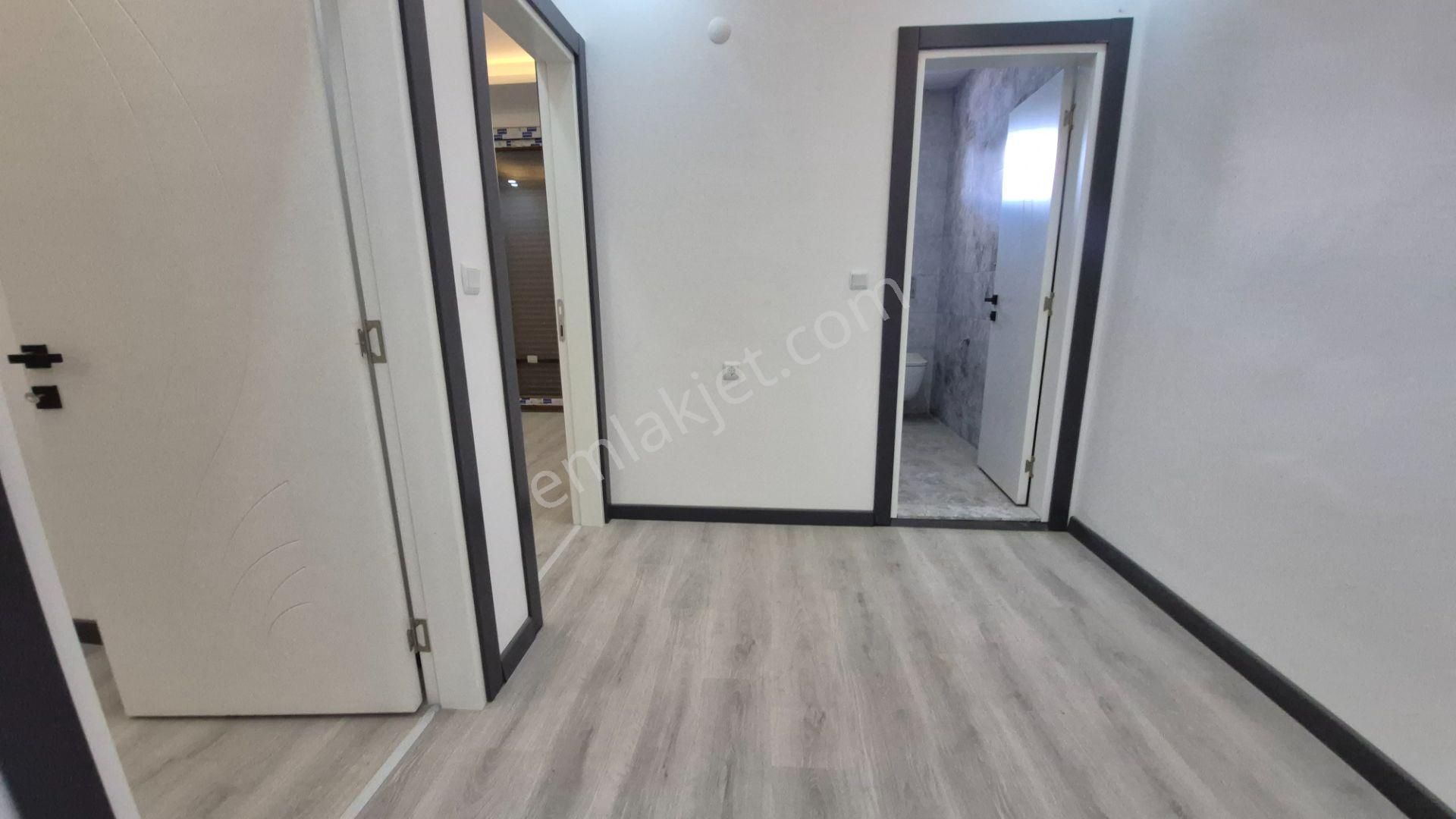 Didim Merkezde 4+1 Üç Katlı Sıfır Satılık Villa - Görsel 19