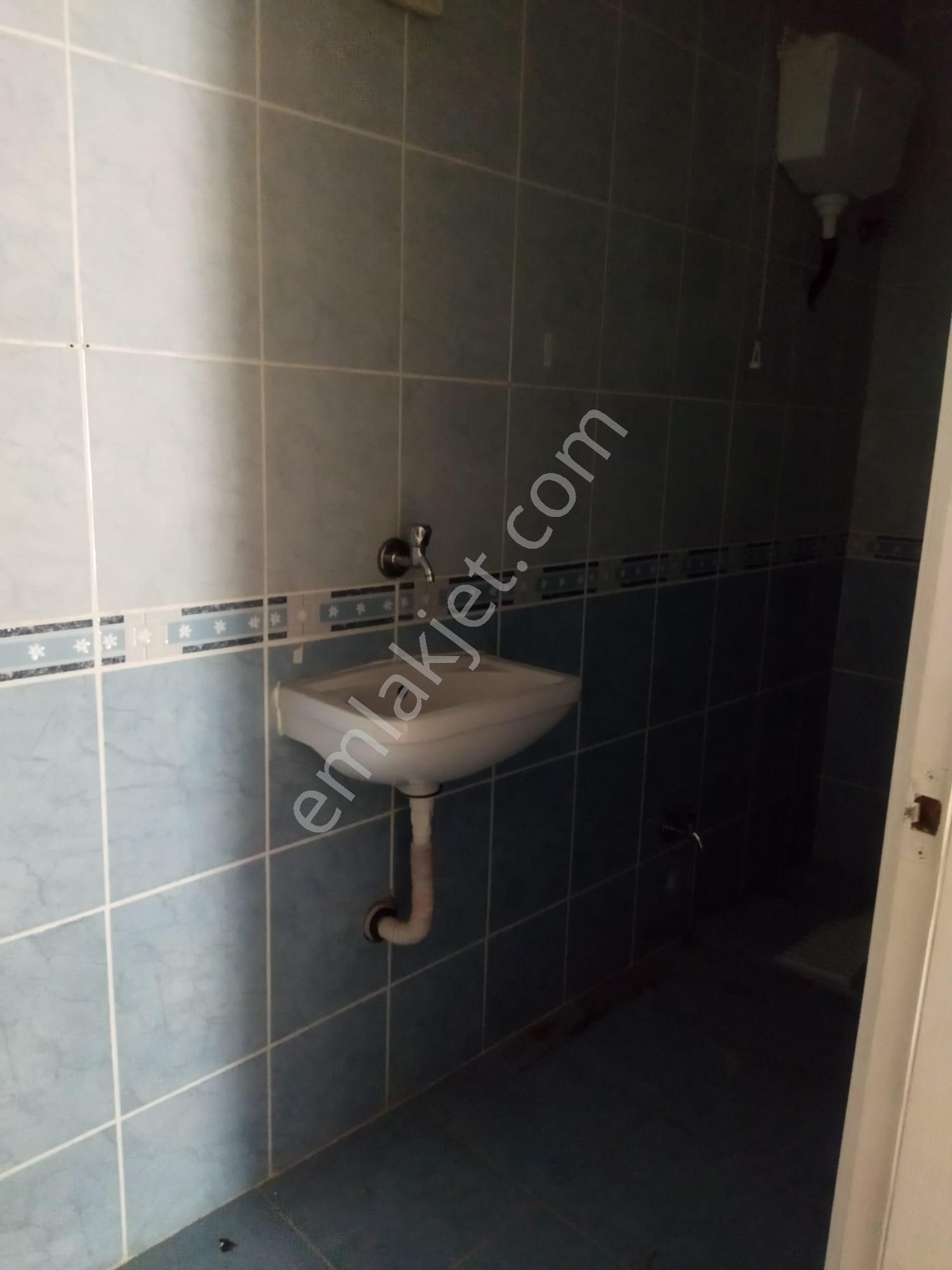 Gazi Mahallesinde Büyük M2li Yüksek Giriş Kiralık Daire - Görsel 15