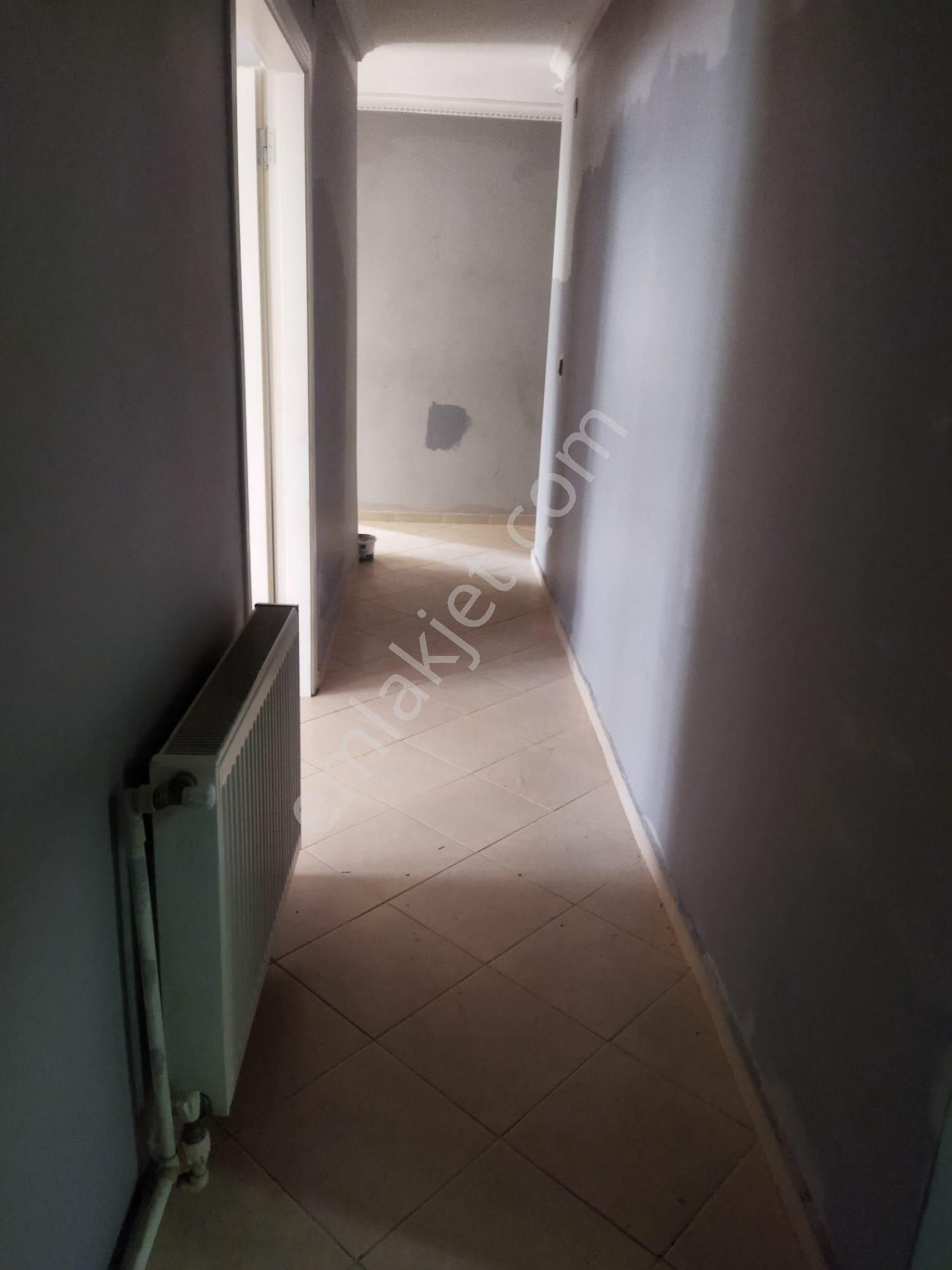 Gazi Mahallesinde Büyük M2li Yüksek Giriş Kiralık Daire - Görsel 24