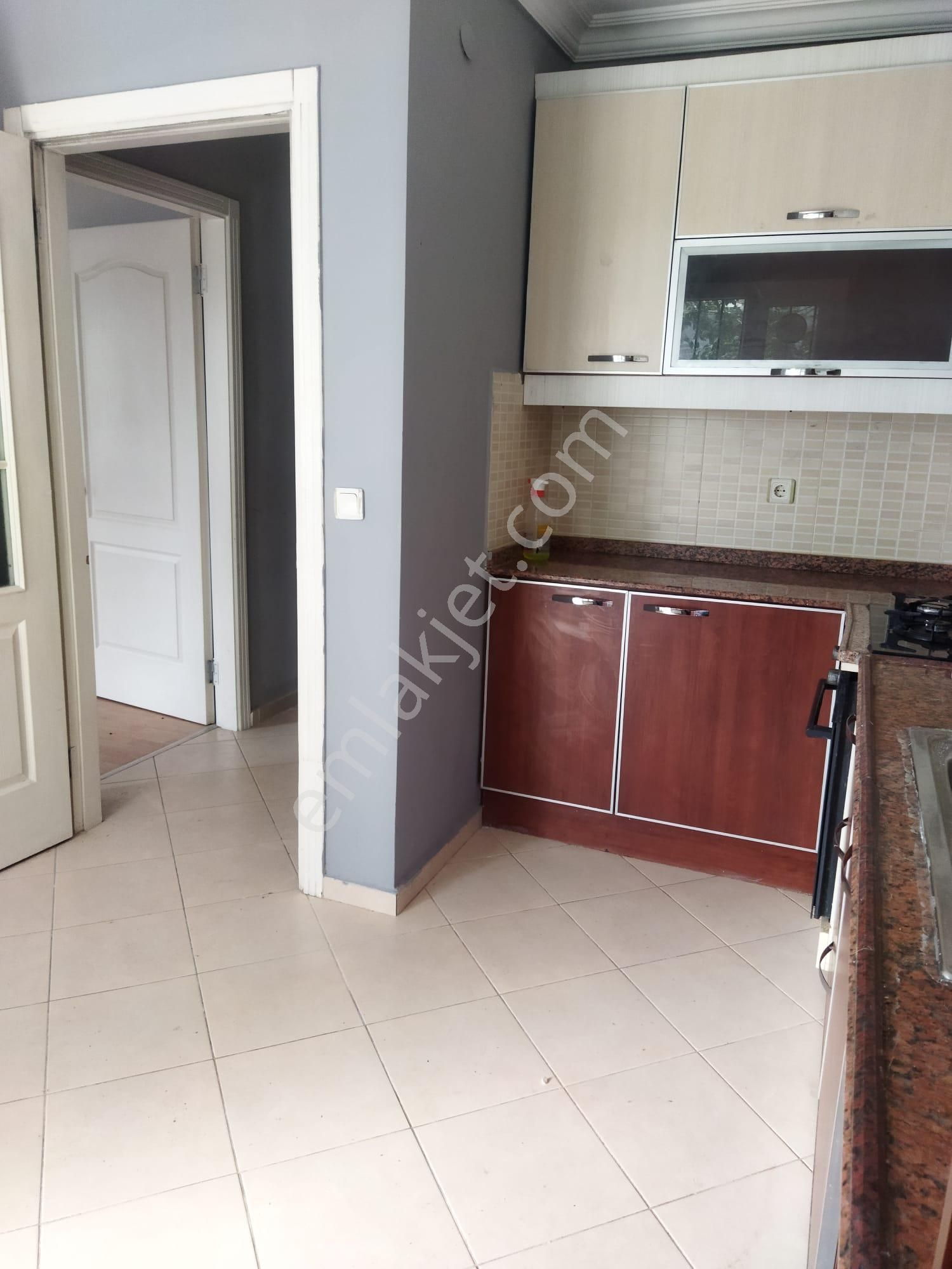 Gazi Mahallesinde Büyük M2li Yüksek Giriş Kiralık Daire - Görsel 26