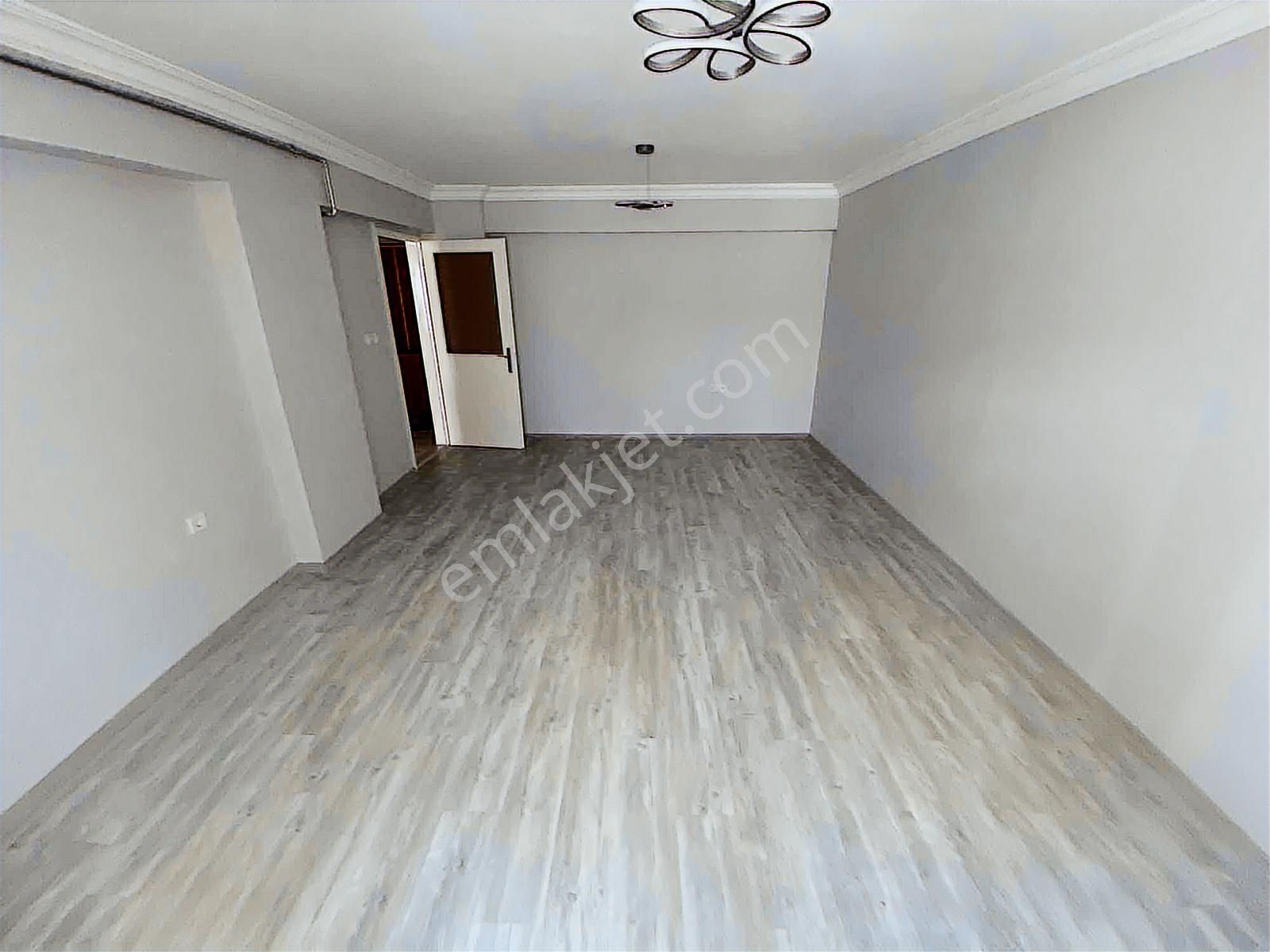 Yeşilyurt 3+1 Arakat Asansör Otopark Çift Balkon Geniş Metrajlı - Görsel 33