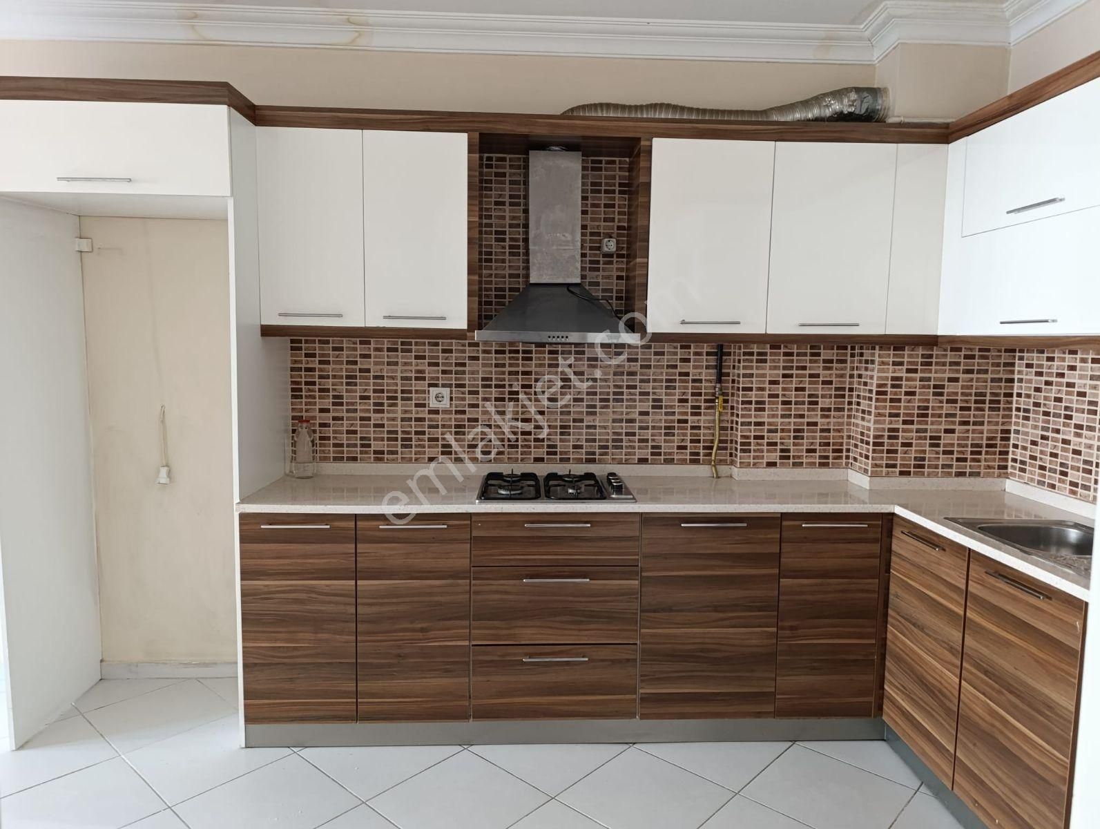 Remax Advantege'den 23 Nisan Mahallesi 3+1 Kiralık Daire - Görsel 10