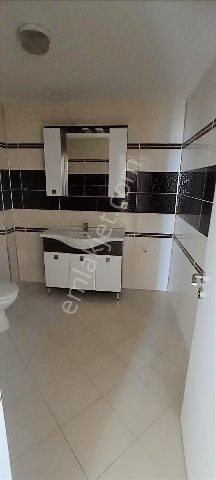 Remax Advantege'den 23 Nisan Mahallesi 3+1 Kiralık Daire - Görsel 26