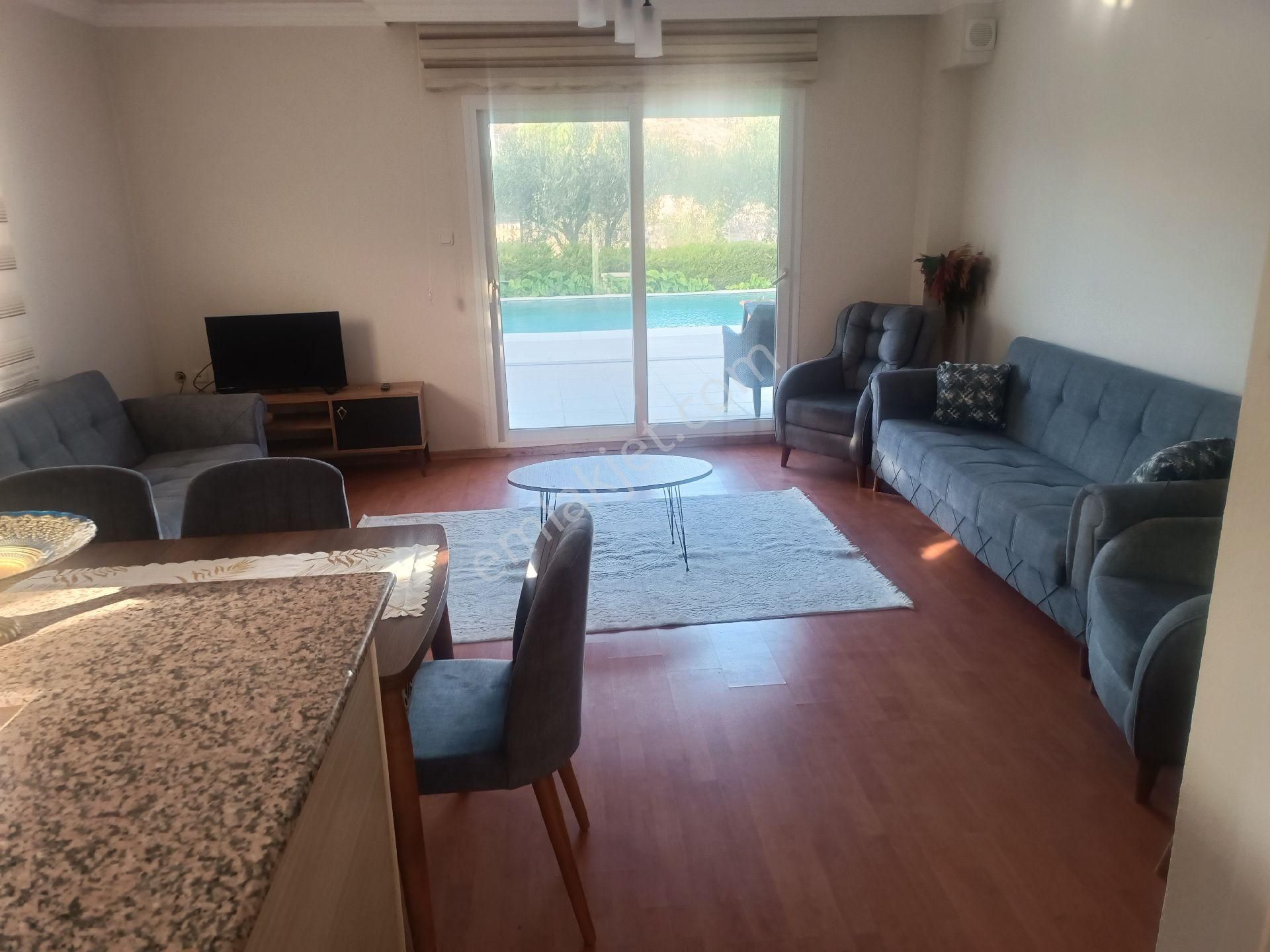 Alaçatı Da Kiralık Villa