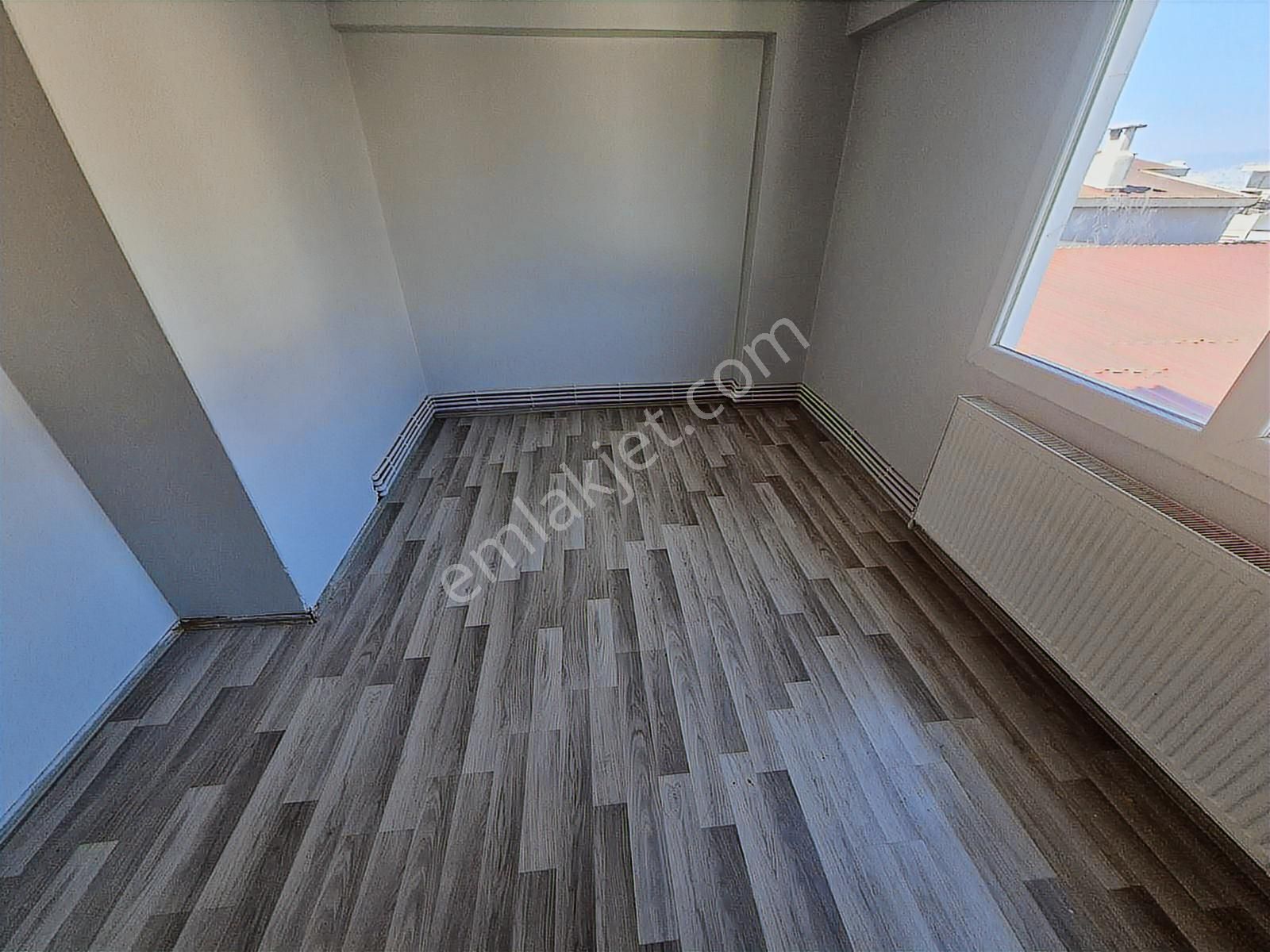 Polat Caddesi 3+1 Doğalgazlı K.mutfak 3 Balkon - Görsel 10