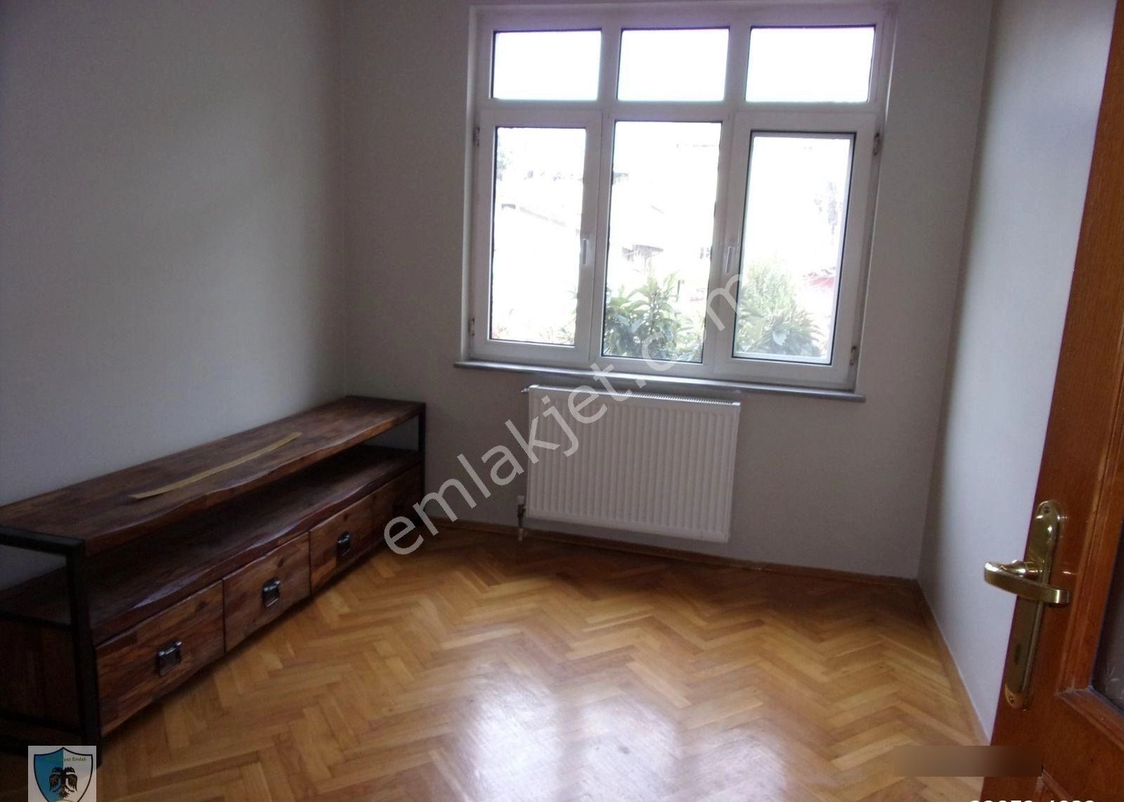 Tarabya Sevgi Sitesinde 3+1 145 Metrekare Çok Bakımlı Kiralık Daire - Görsel 33
