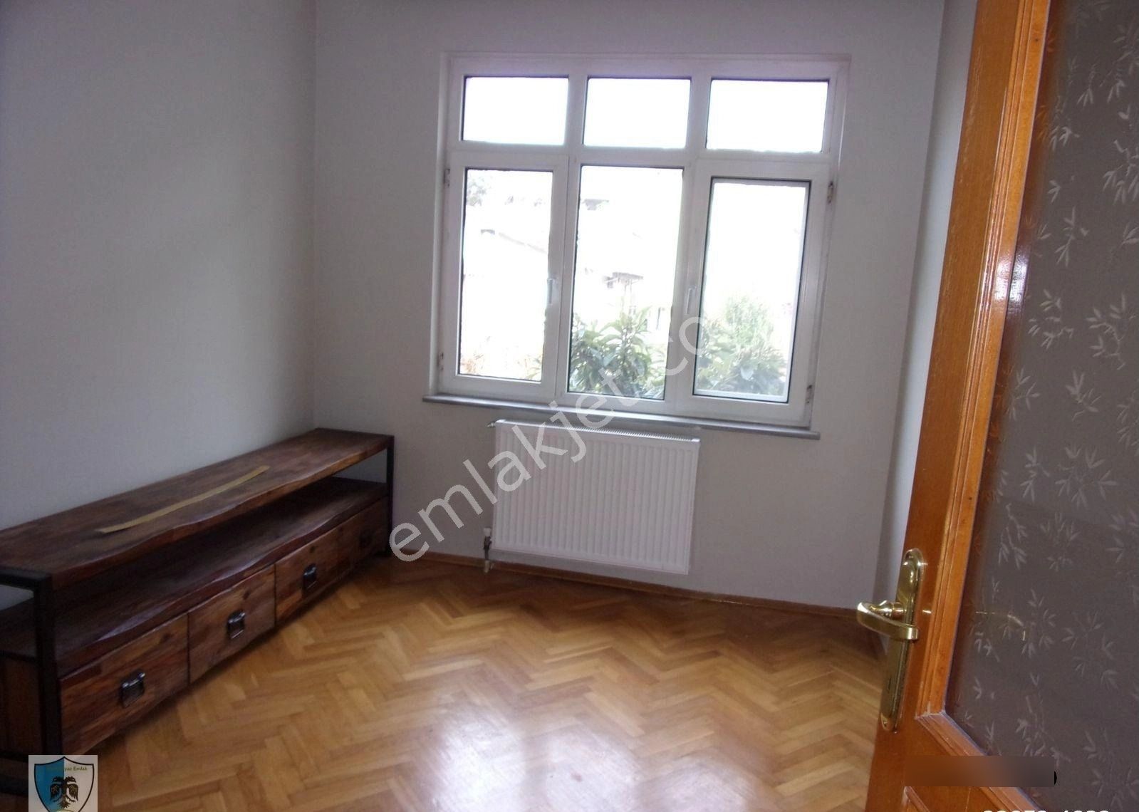 Tarabya Sevgi Sitesinde 3+1 145 Metrekare Çok Bakımlı Kiralık Daire - Görsel 35