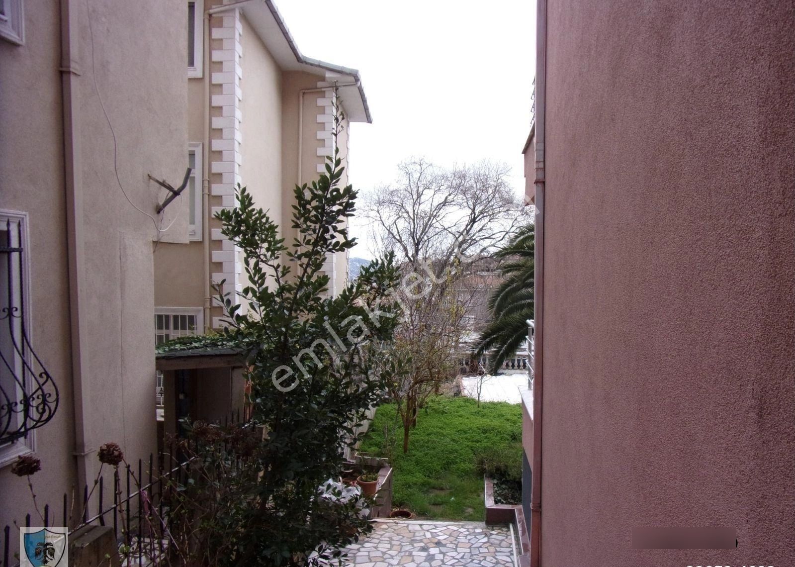 Tarabya Sevgi Sitesinde 3+1 145 Metrekare Çok Bakımlı Kiralık Daire - Görsel 31