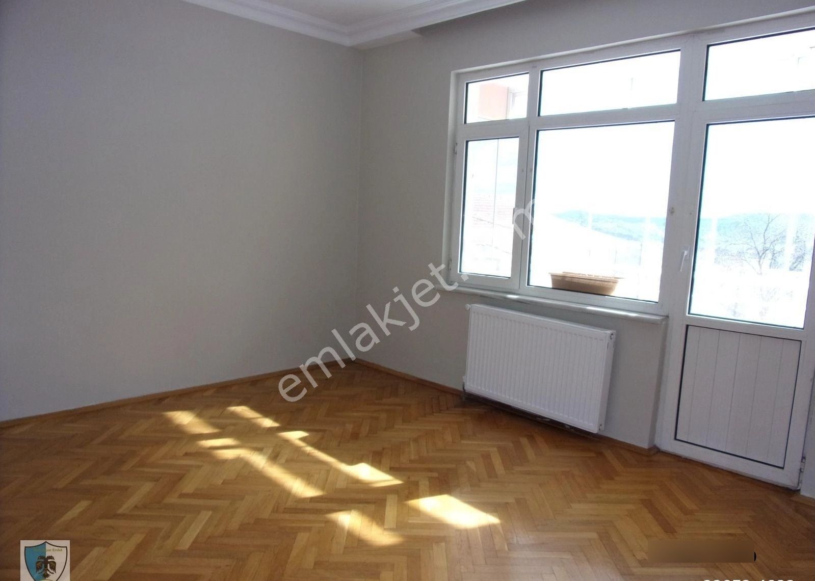 Tarabya Sevgi Sitesinde 3+1 145 Metrekare Çok Bakımlı Kiralık Daire - Görsel 25