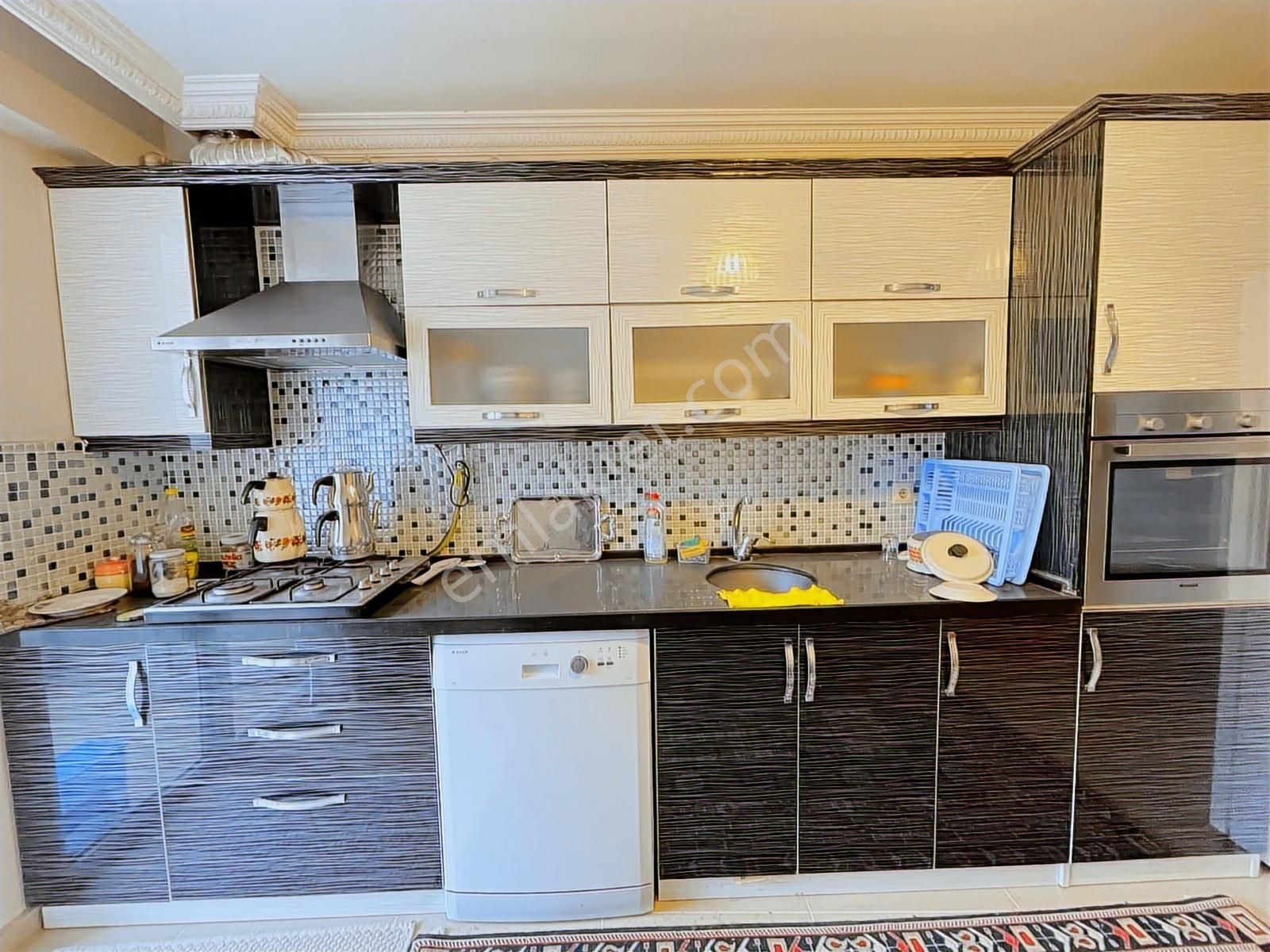 Denizevleri Tramwaya Komşu Satılık Geniş 3+1 - Görsel 23