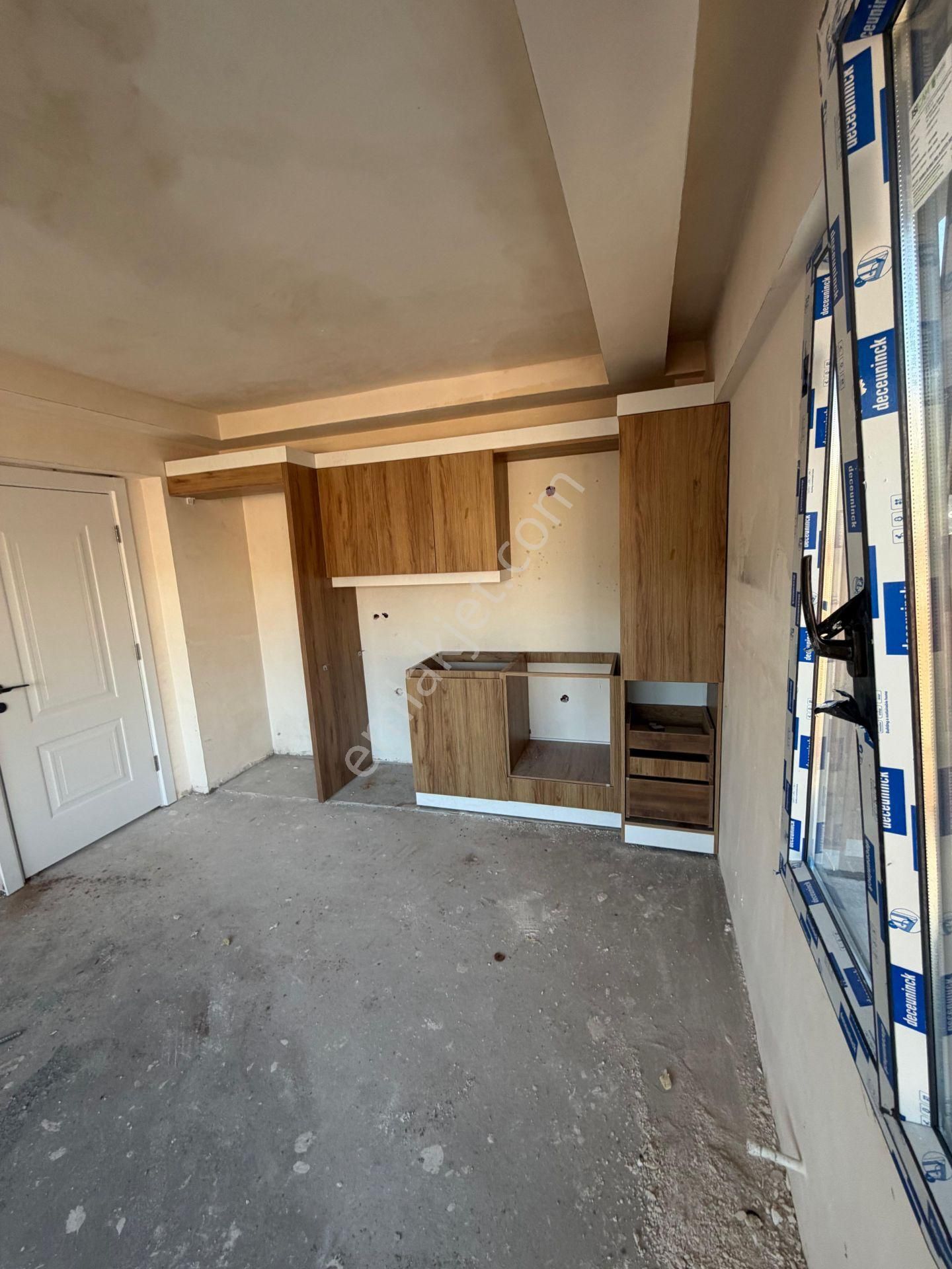 Dikili'de Yeni'bina Sıfır 1+1 Ümmetoğlu'ndan - Görsel 3