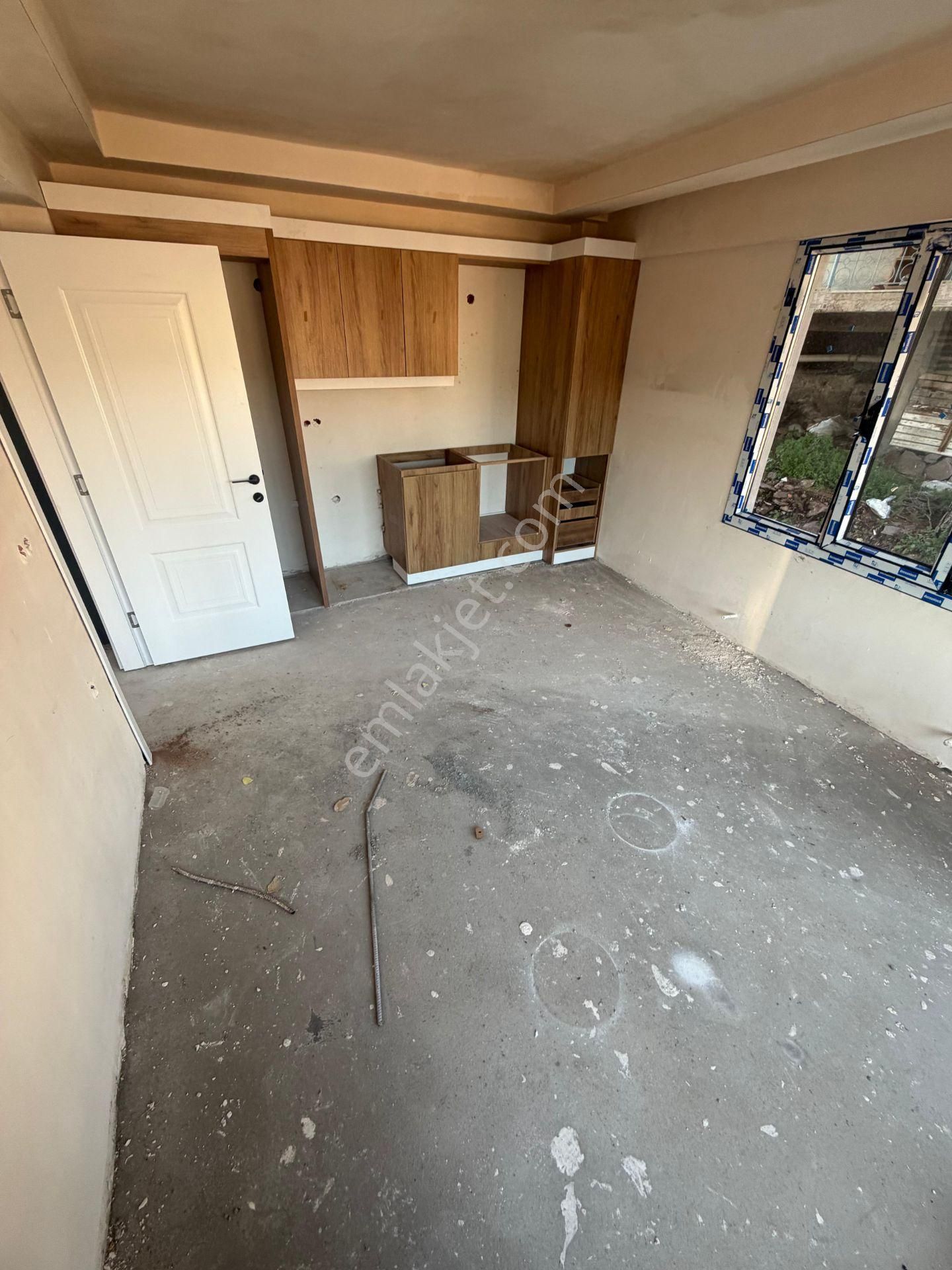 Dikili'de Yeni'bina Sıfır 1+1 Ümmetoğlu'ndan - Görsel 2