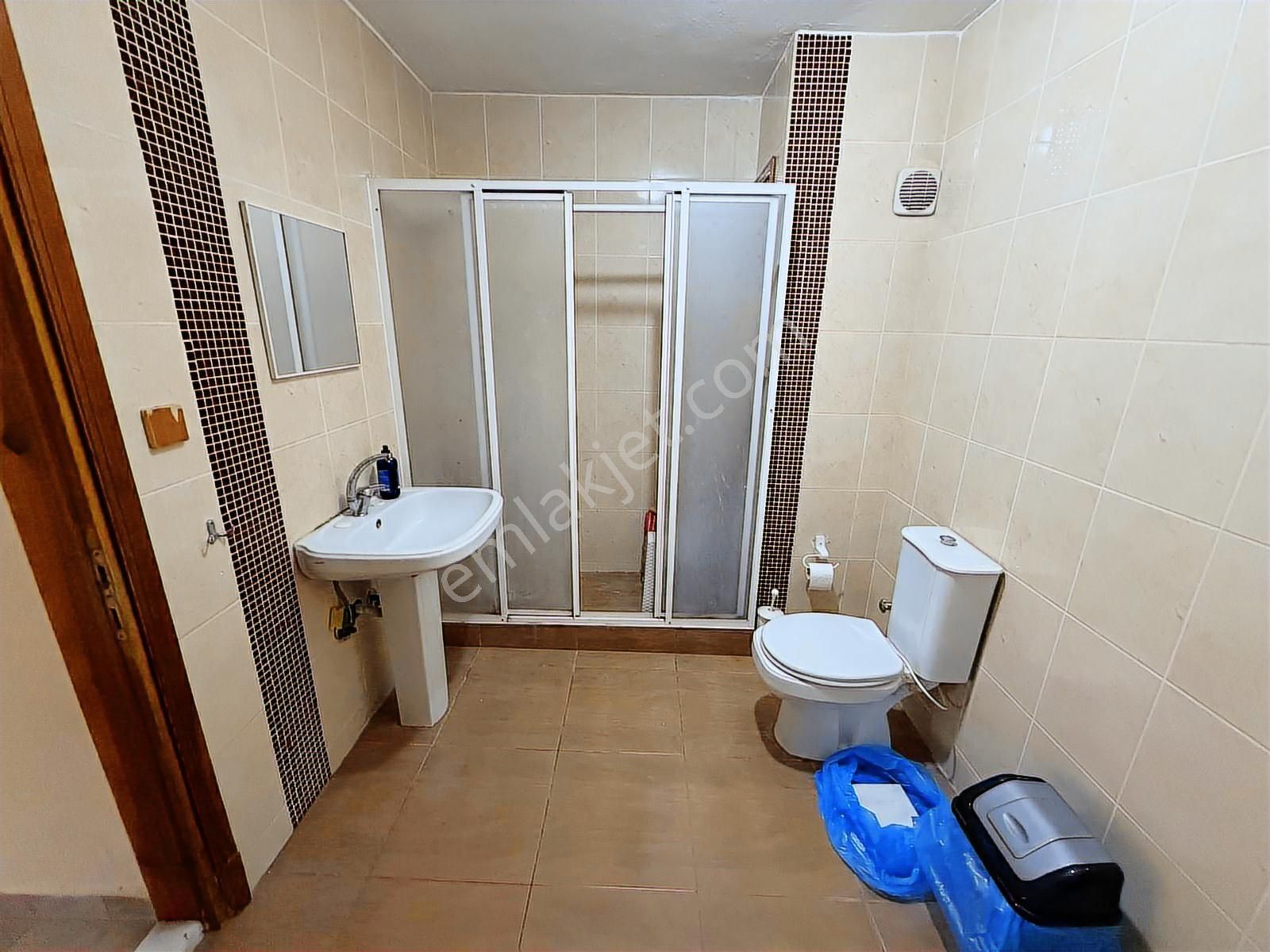 Ayvalık, 150 Evlerde 2+1 Satılık Bahçe Katı - Görsel 16