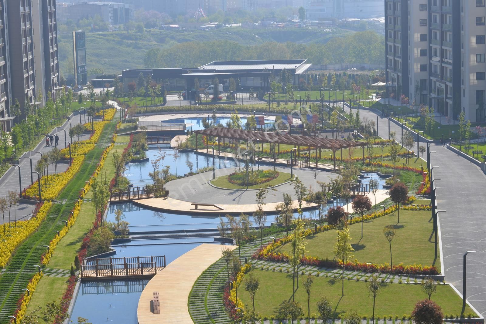 İstanbul Beylikdüzü Kalekent Sitesi'nde Satılık 4+1 Lüks Daire - Görsel 2