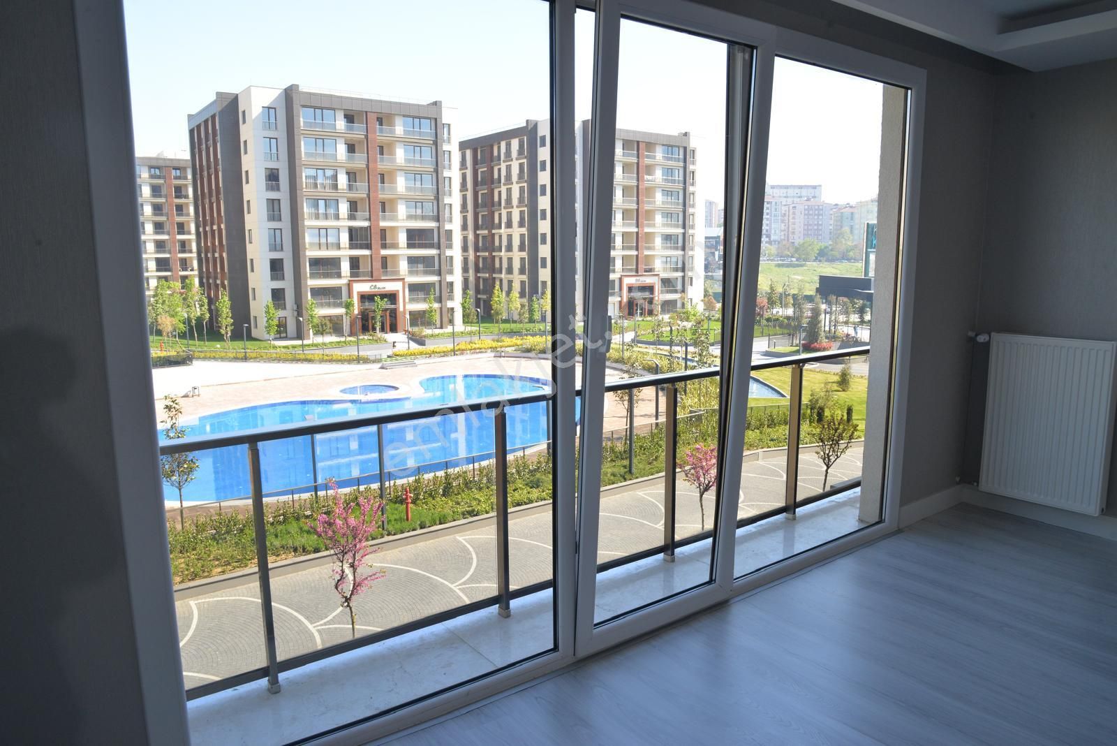 İstanbul Beylikdüzü Kalekent Sitesi'nde Satılık 4+1 Lüks Daire - Görsel 12