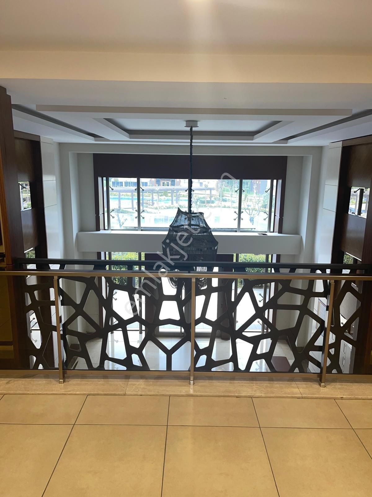 İstanbul Beylikdüzü Kalekent Sitesi'nde Satılık 4+1 Lüks Daire - Görsel 28