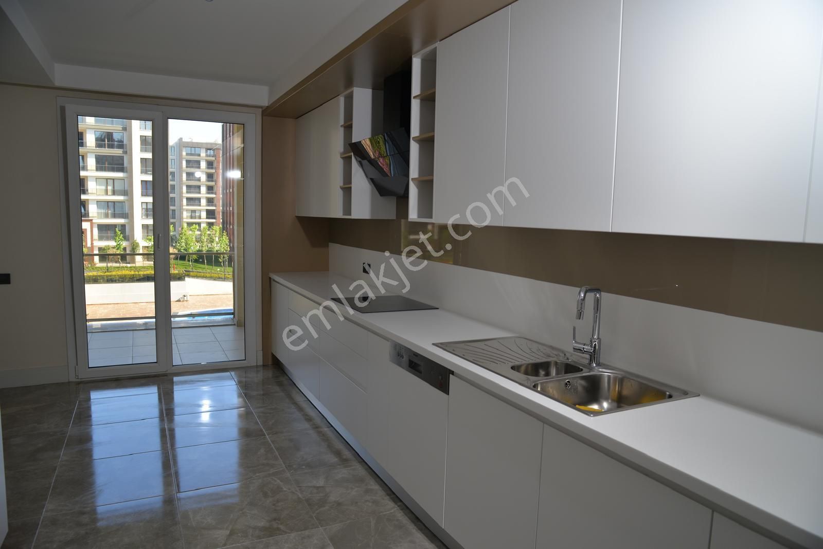 İstanbul Beylikdüzü Kalekent Sitesi'nde Satılık 4+1 Lüks Daire - Görsel 5