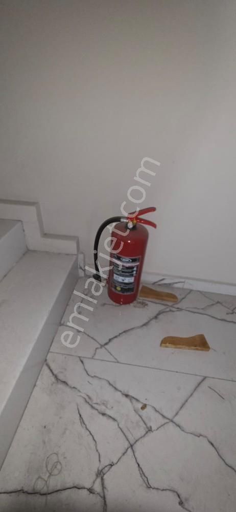 Havalimanı Ve Fuar Aksında 290m2 Showroom & İmalathane - Görsel 12