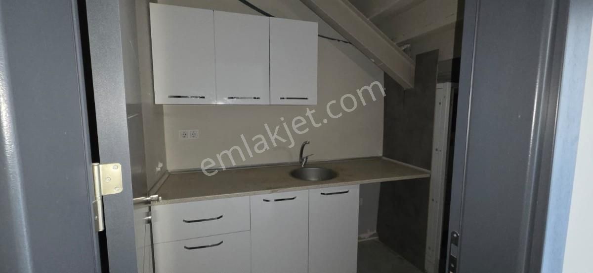 Havalimanı Ve Fuar Aksında 290m2 Showroom & İmalathane - Görsel 14