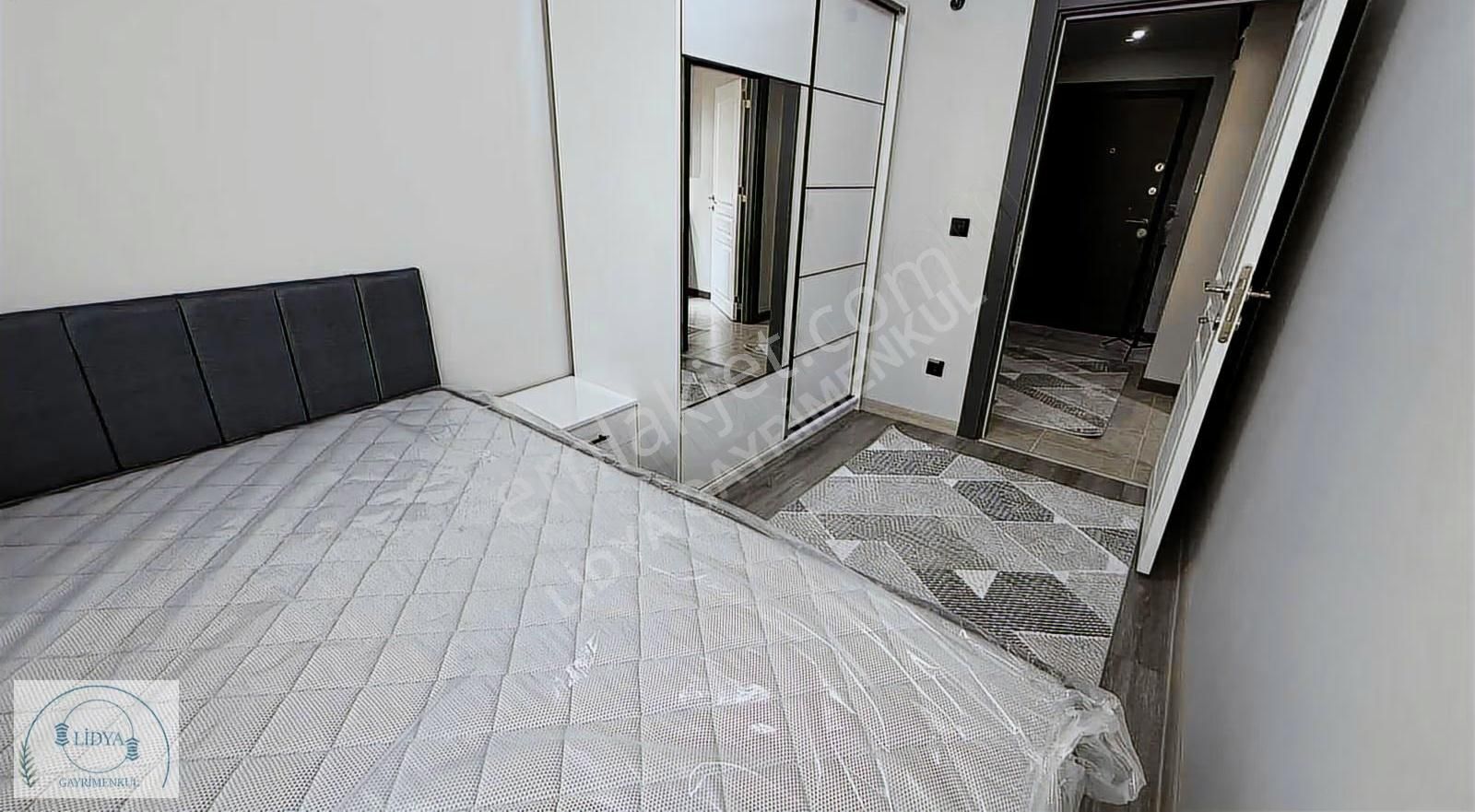 Modern Konsept! Metro 10 Dk Otoparklı Sıfır Eşyalı Arakat 1+1 - Görsel 6