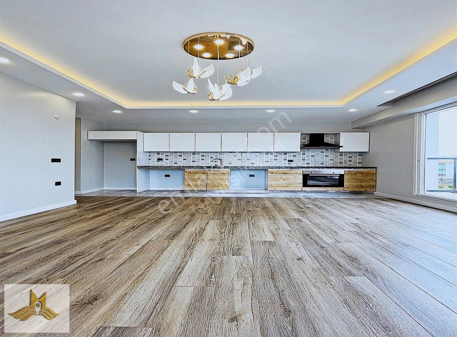 Havuzlu Lüks Site İçerisinde E5'e Yakın 1+1 Satılık Daire ! - Görsel 14