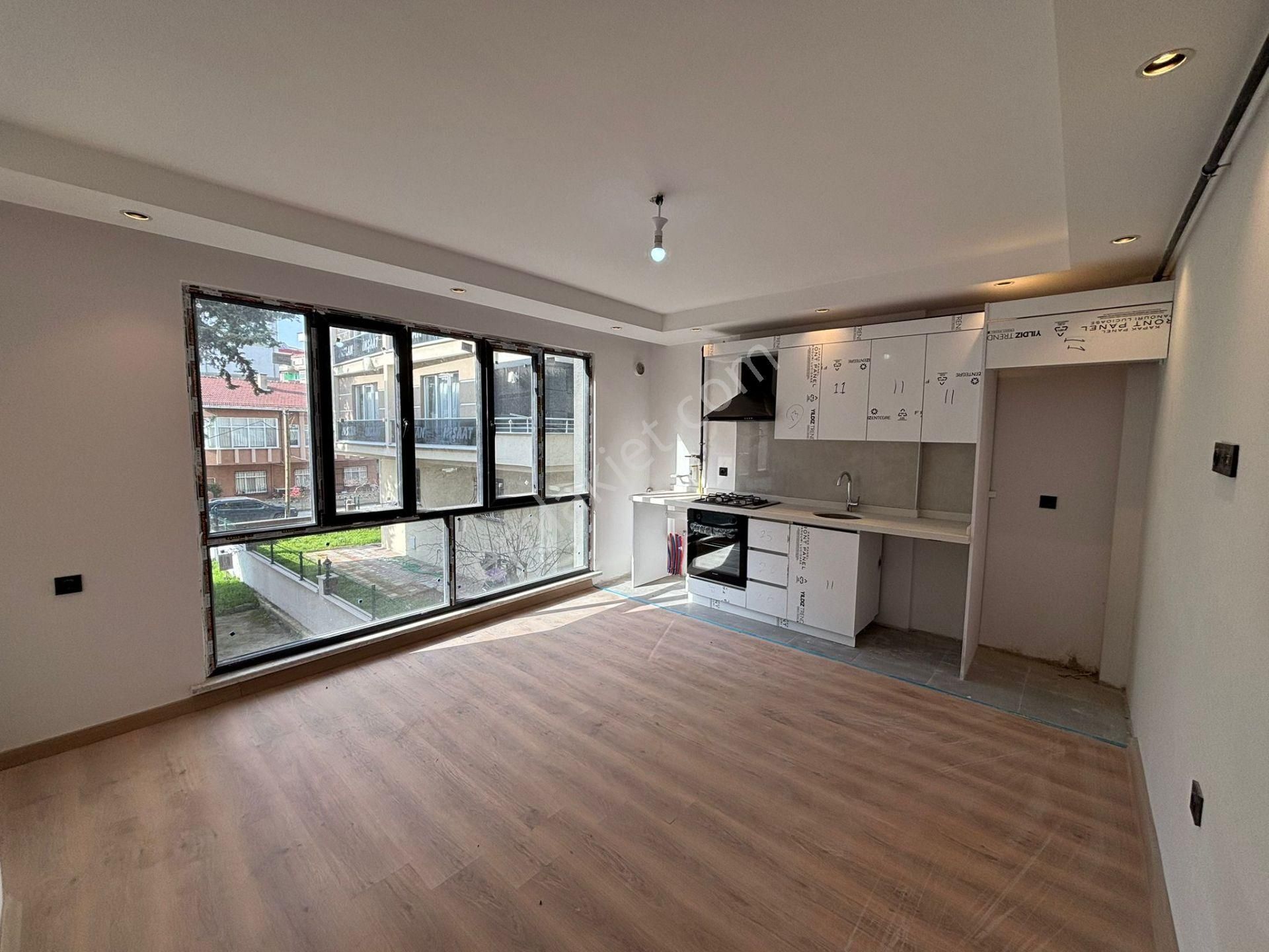 **eryıldız İnşaat'tan**hükümet Konağı Yanı Çarşı İçinde İskanlı K.otoparklı Ultra Lüks 1+1** - Görsel 14