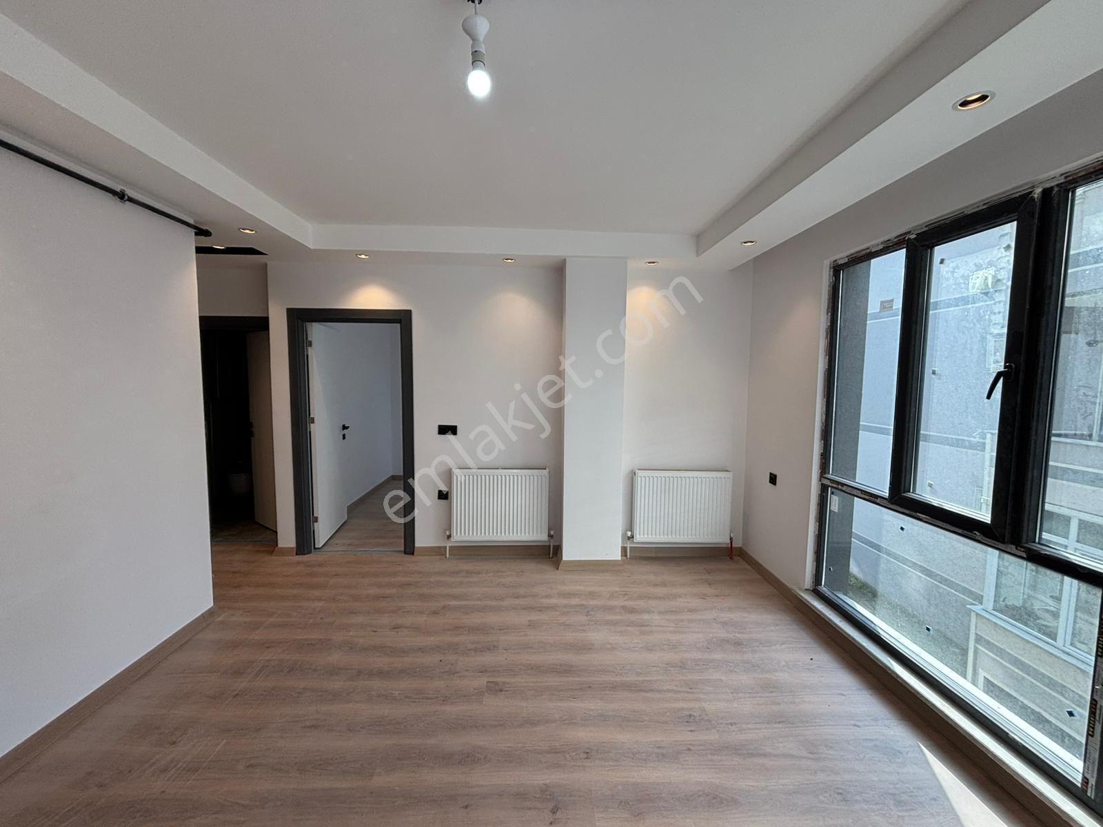 **eryıldız İnşaat'tan**hükümet Konağı Yanı Çarşı İçinde İskanlı K.otoparklı Ultra Lüks 1+1** - Görsel 17