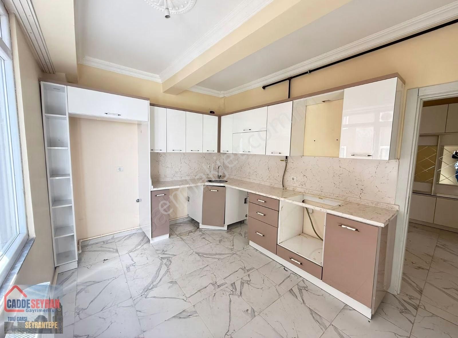 Cadde Seyran Emlaktan Satılık 3+1 Daire Full Açık Cephe - Görsel 13