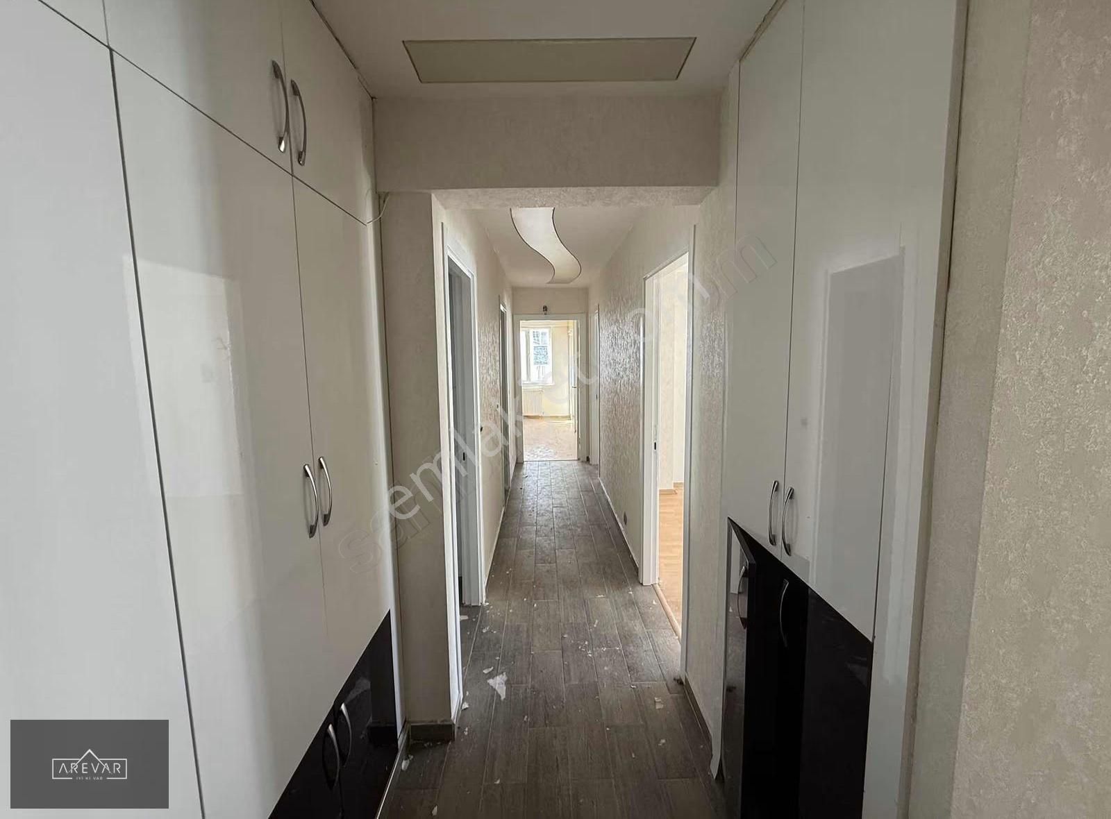 Arevar'dan Akkentte Bakımlı Cadde Üzeri 3+1 Daire - Görsel 2