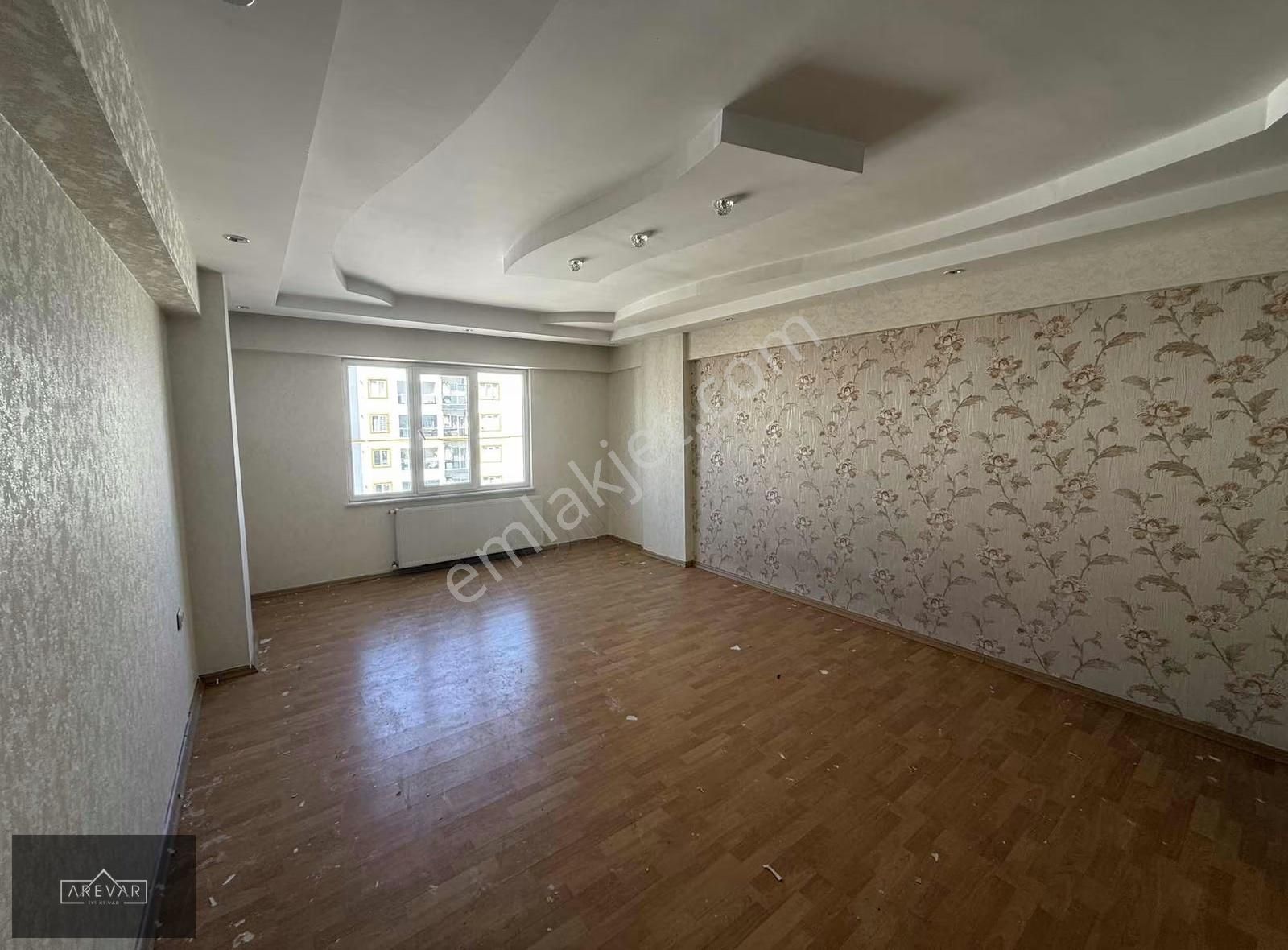 Arevar'dan Akkentte Bakımlı Cadde Üzeri 3+1 Daire - Görsel 19