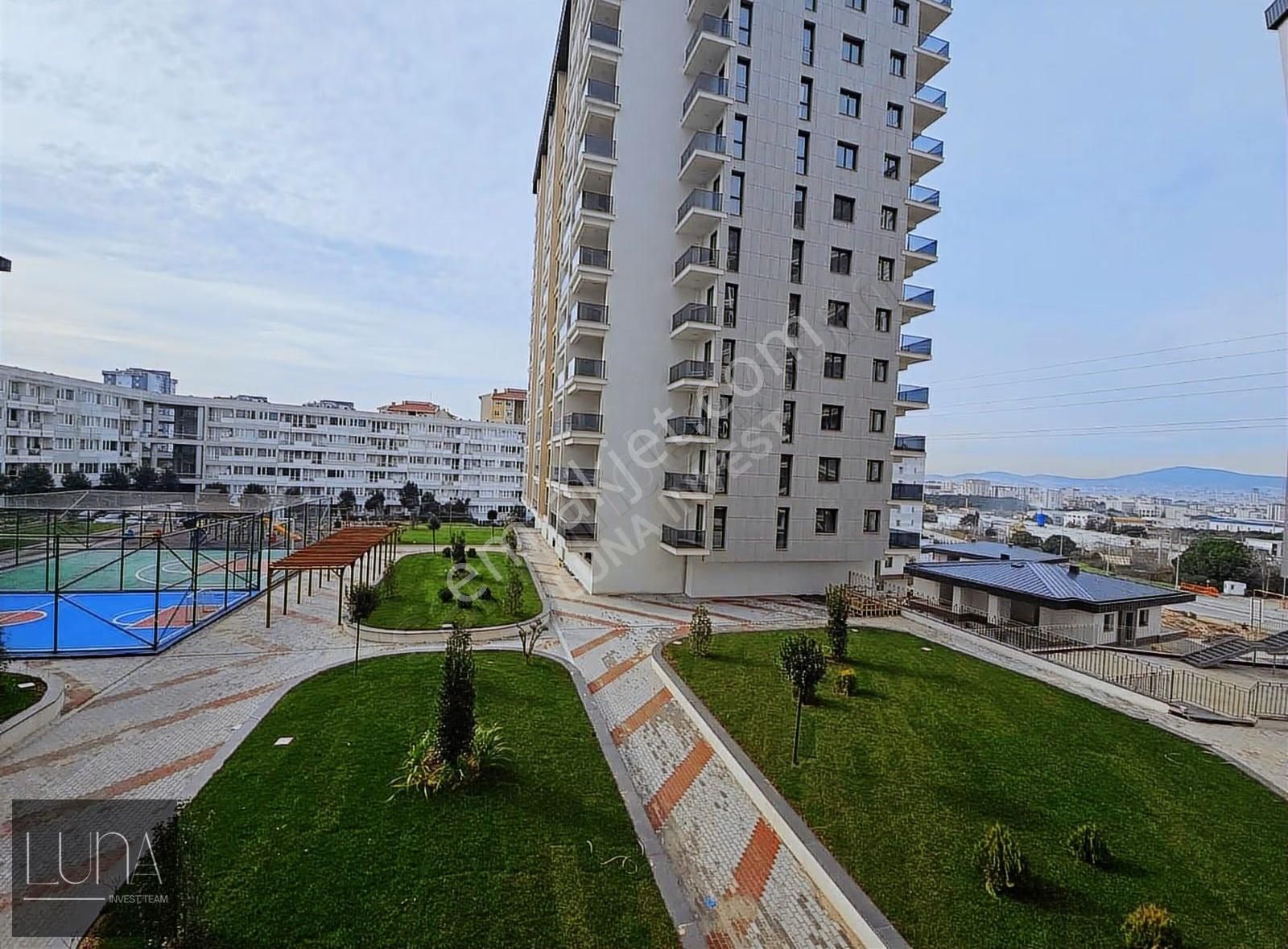 Tuzla Aydınlı'da Site İçi Peyzaj Cephe Satılık 2+1 Daire - Görsel 17