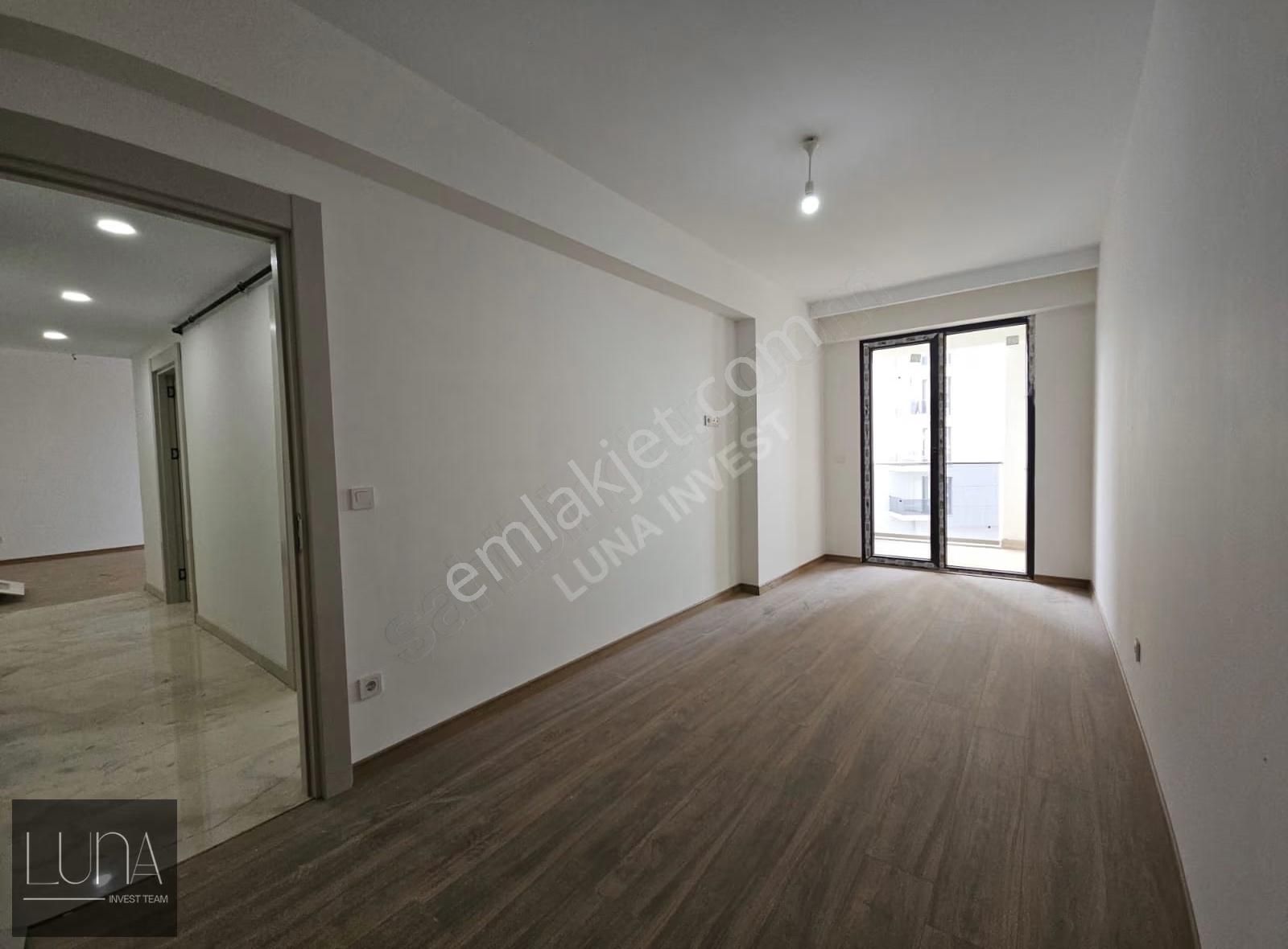 Tuzla Fgm Glorıa Projesinde Satılık Geniş 2+1 - Görsel 2