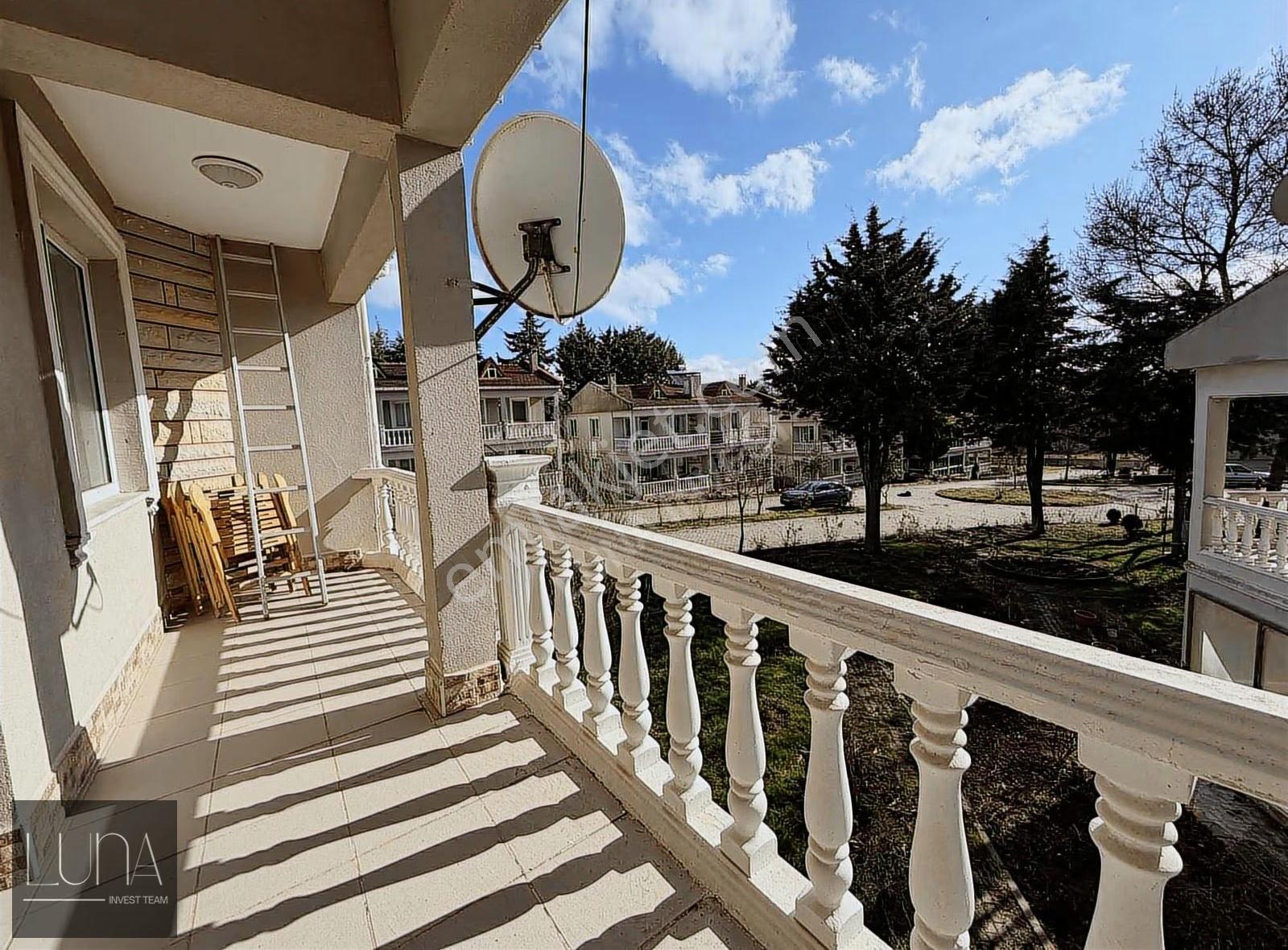 Kınaydan Gül Evler Limanüstünde Bakımlı Krediye Uygun Villa - Görsel 22