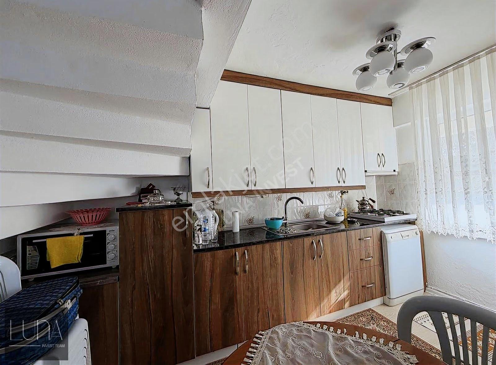 Kınaydan Gül Evler Limanüstünde Bakımlı Krediye Uygun Villa - Görsel 12