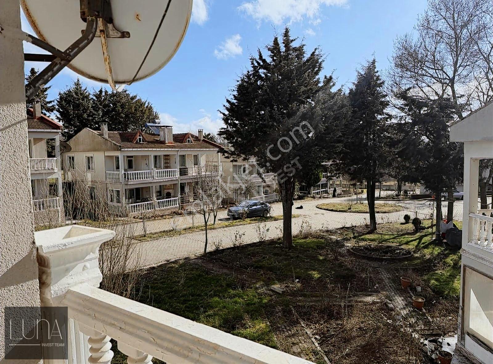 Kınaydan Gül Evler Limanüstünde Bakımlı Krediye Uygun Villa - Görsel 4