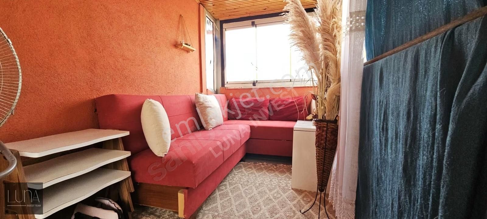 Tek Tapuda 2 Bağımsız Yaşam Alanı Sunan Çatı Dubleksi - Görsel 2