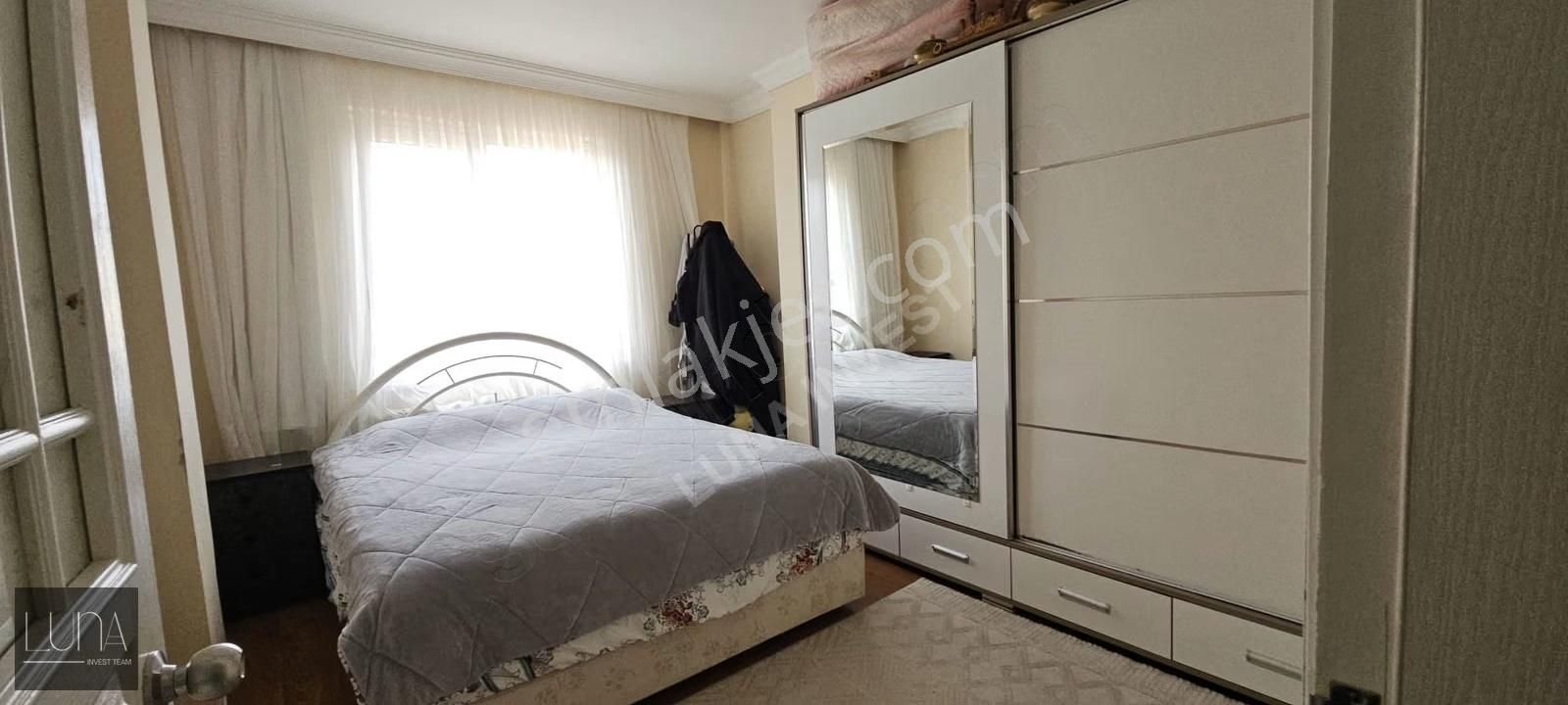 Tek Tapuda 2 Bağımsız Yaşam Alanı Sunan Çatı Dubleksi - Görsel 17