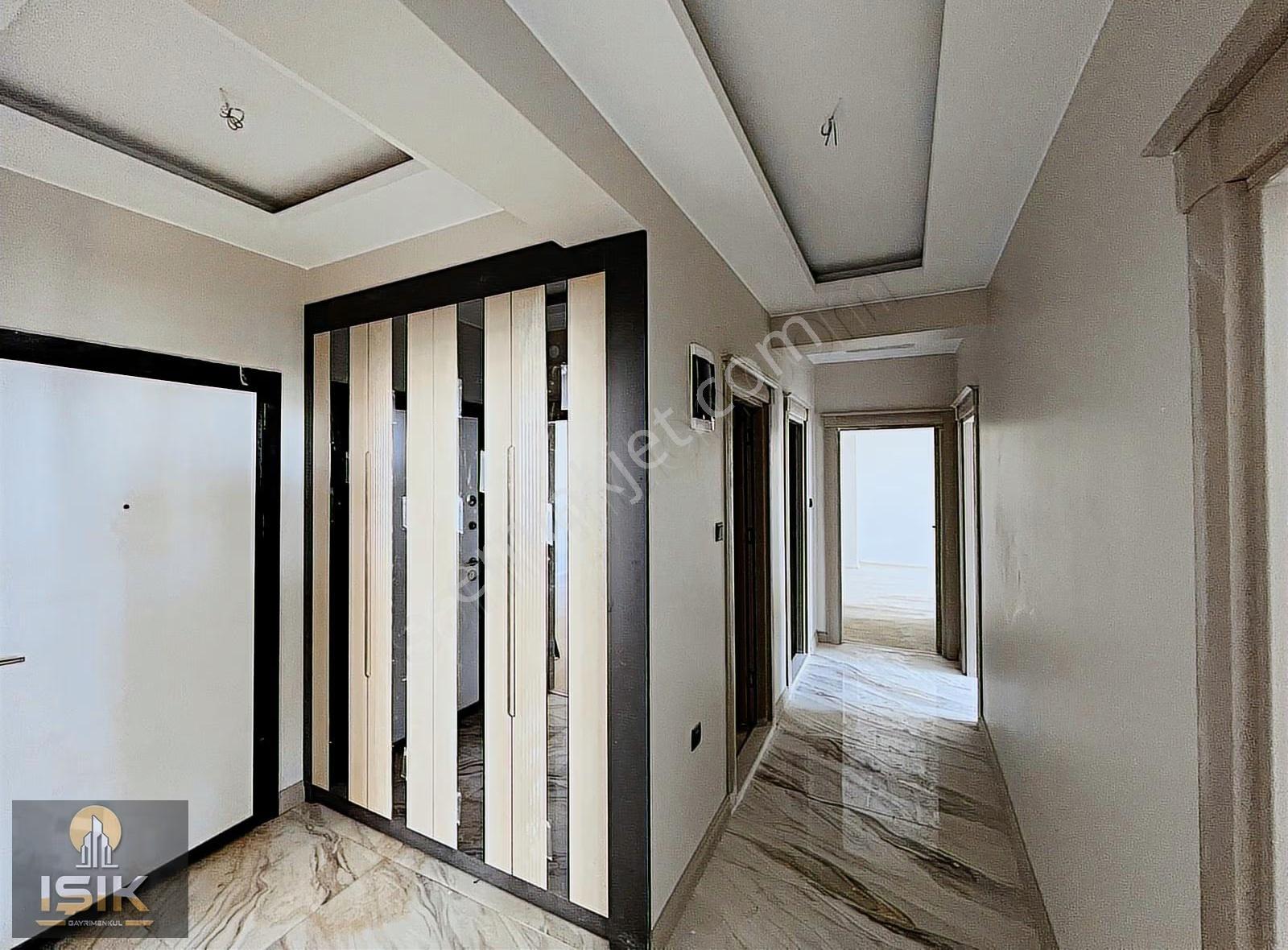 Işık Gayrimnenkul'den Hilalkent'de Satılık 3+1 Lüks Daire - Görsel 2