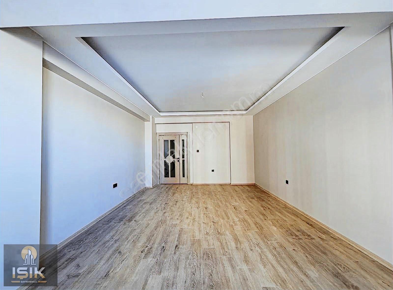 Işık Gayrimnenkul'den Hilalkent'de Satılık 3+1 Lüks Daire - Görsel 9
