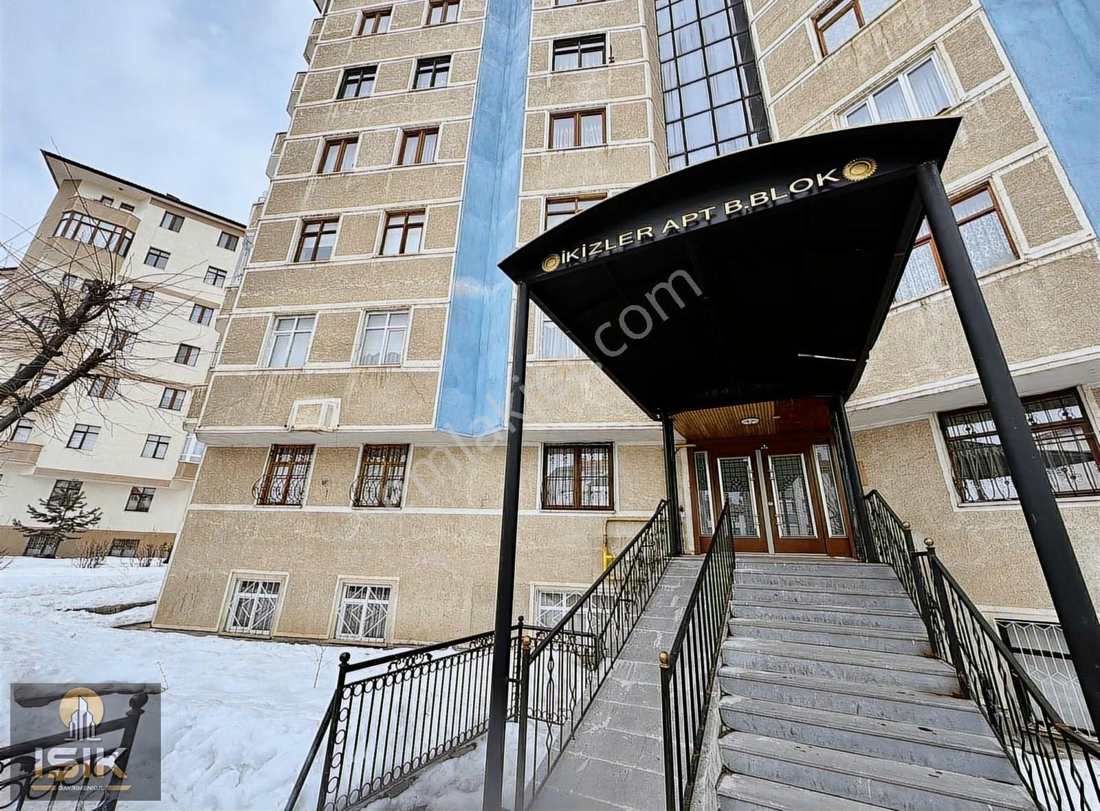 Işık Gm'den Kayakyolun'da Eşyalı Satılık 5+1 Lüks Daire - Görsel 9