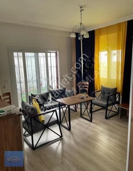 Bodrum Mumcular Eşyalı Kiralık Daire 1+1 Bahçe Katı