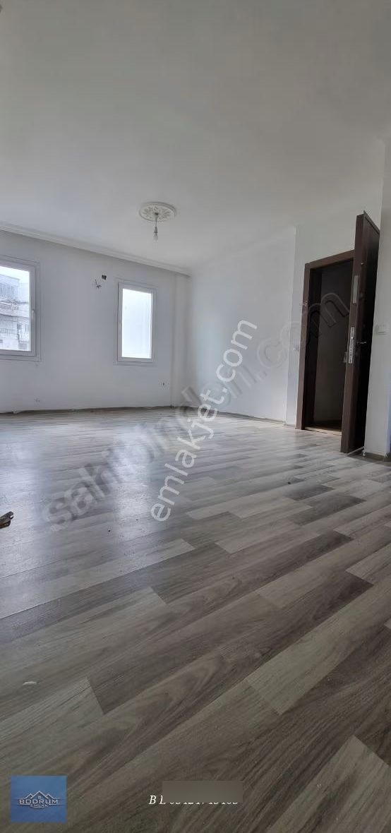 Bodrum Mumcular Merkezi Konumda 2+1 Daire - Görsel 2