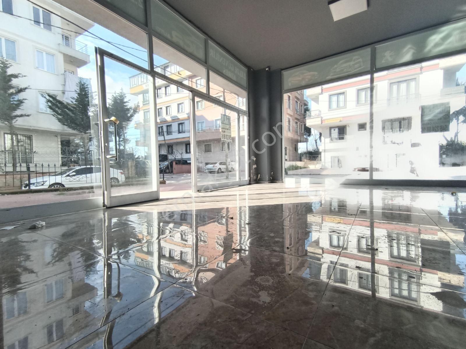 Abdurrahmangazi Mh De Düz Giriş Ve Depolu 200m2 Dükkan - Görsel 20