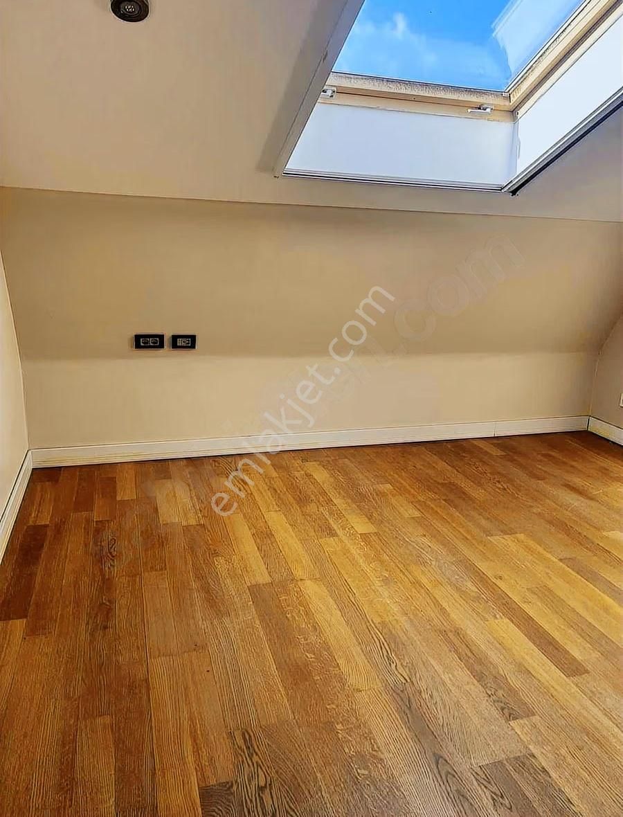 Zekeriyaköyde Kent Optimum Sitesinde 2.5+1 Kiralık Dubleks Daire - Görsel 12
