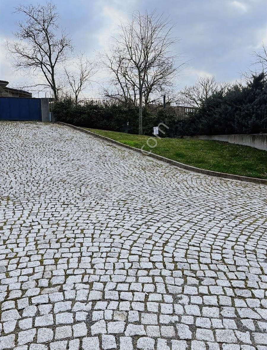 Zekeriyaköyde Kent Optimum Sitesinde 2.5+1 Kiralık Dubleks Daire - Görsel 10